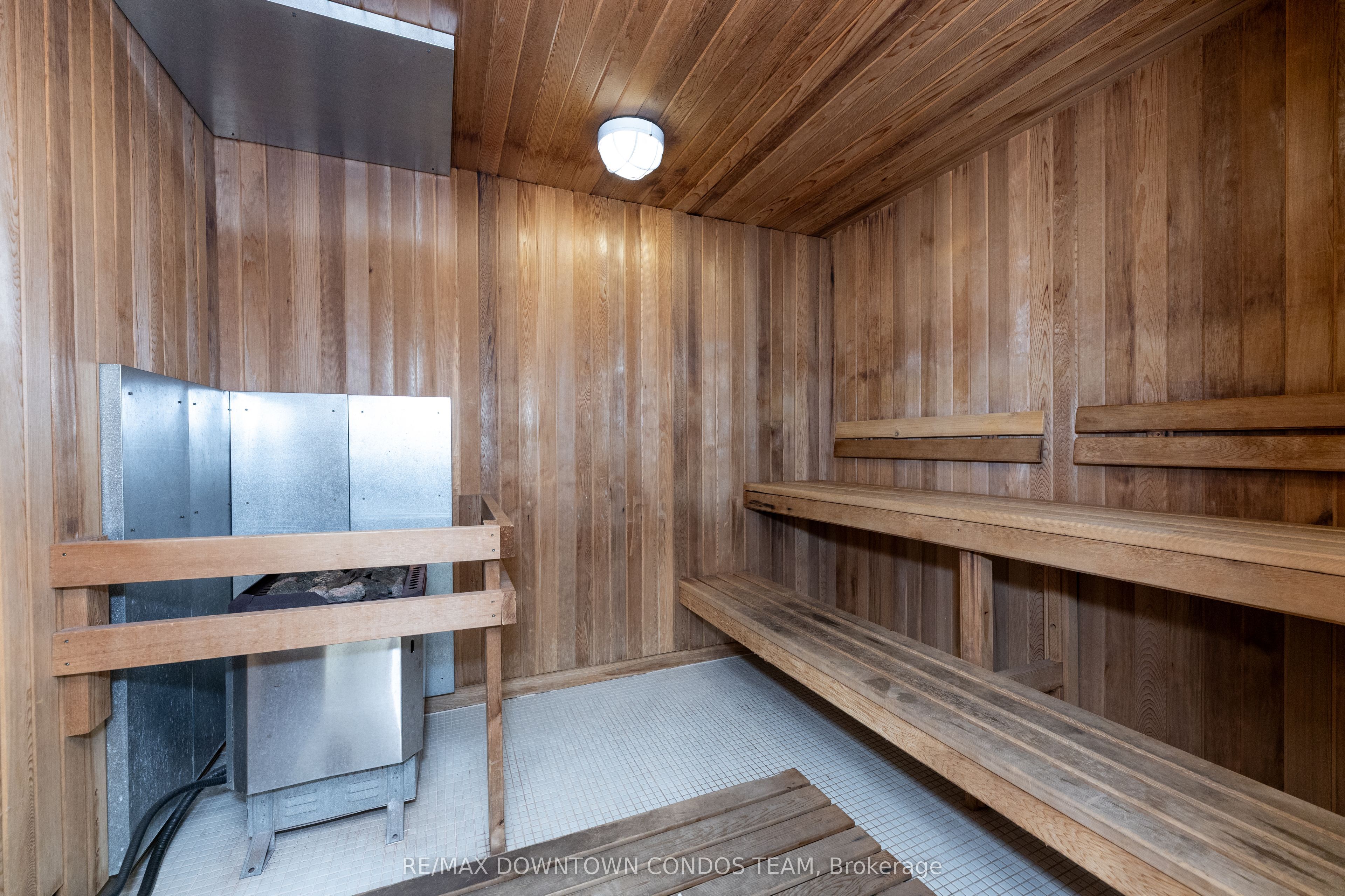 18 Yonge Street 1712 Property Photo 49