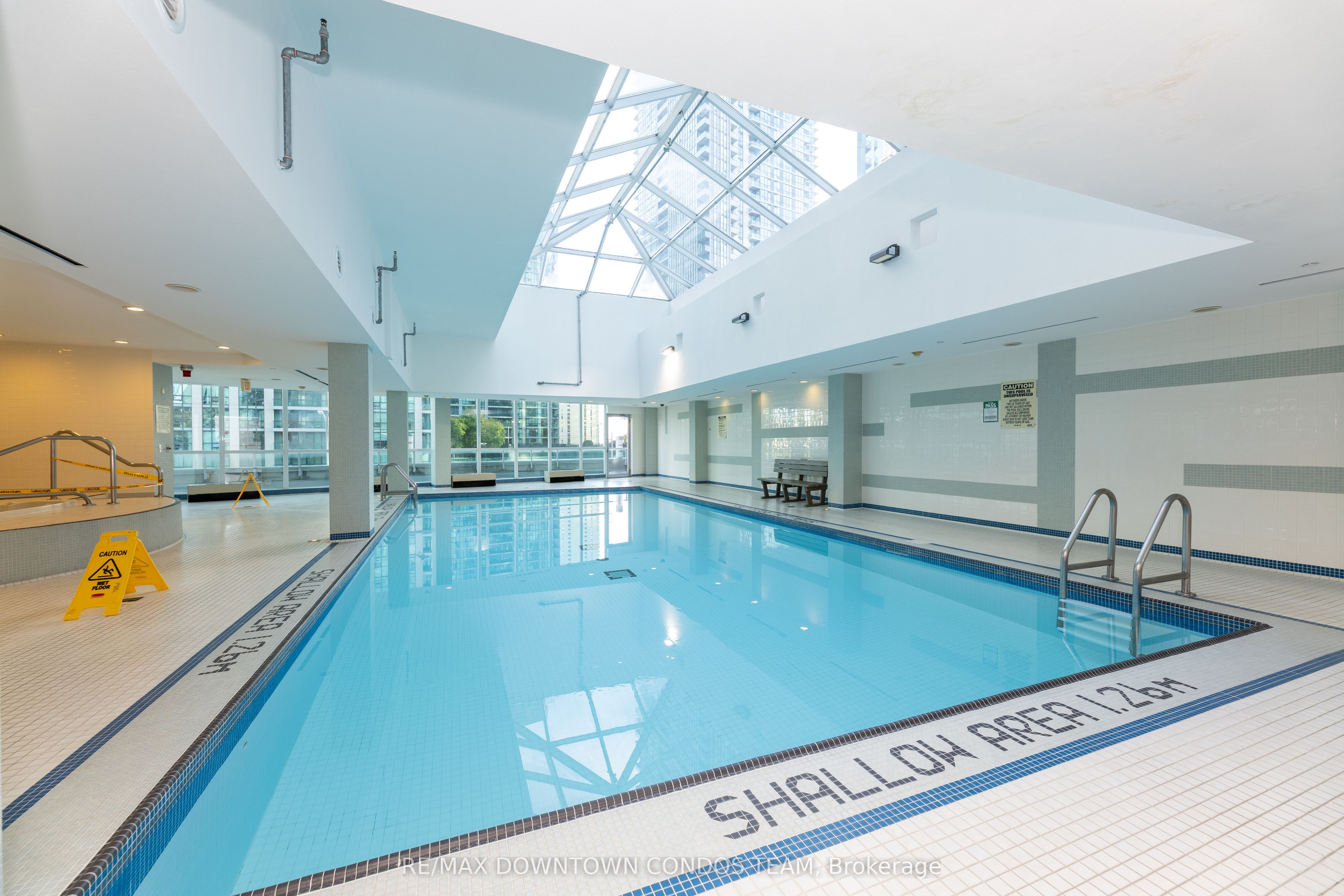 18 Yonge Street 1712 Property Photo 50