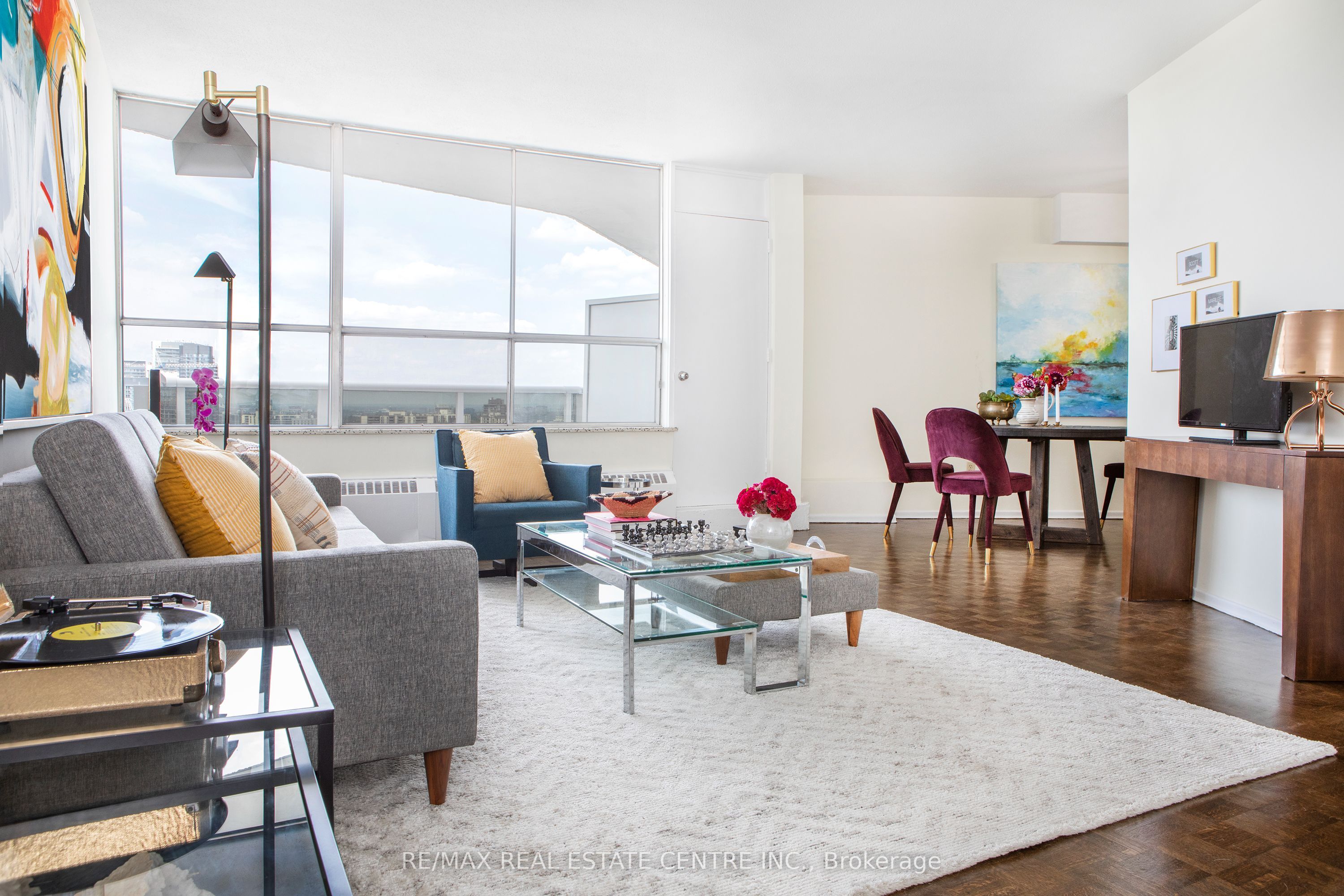 100 Graydon Hall Drive 805 Property Photo 3