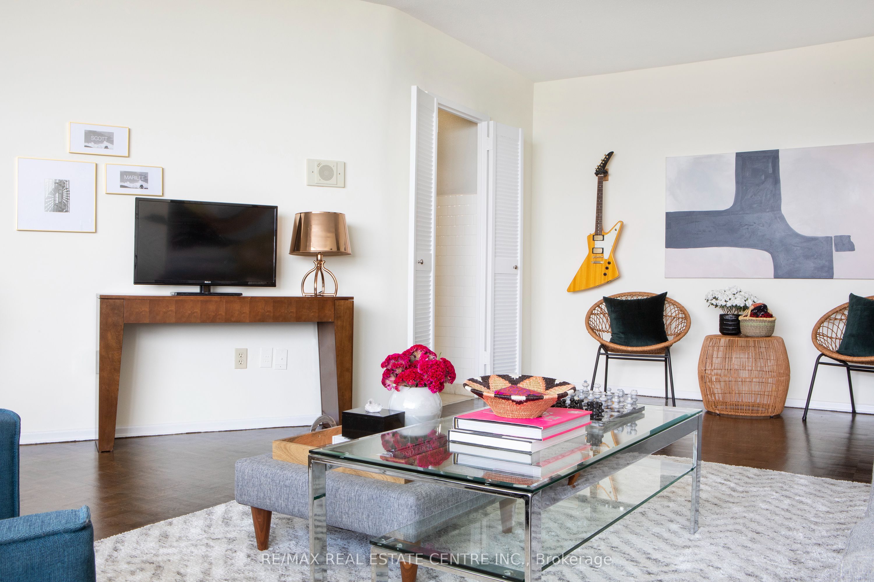 100 Graydon Hall Drive 805 Property Photo 5