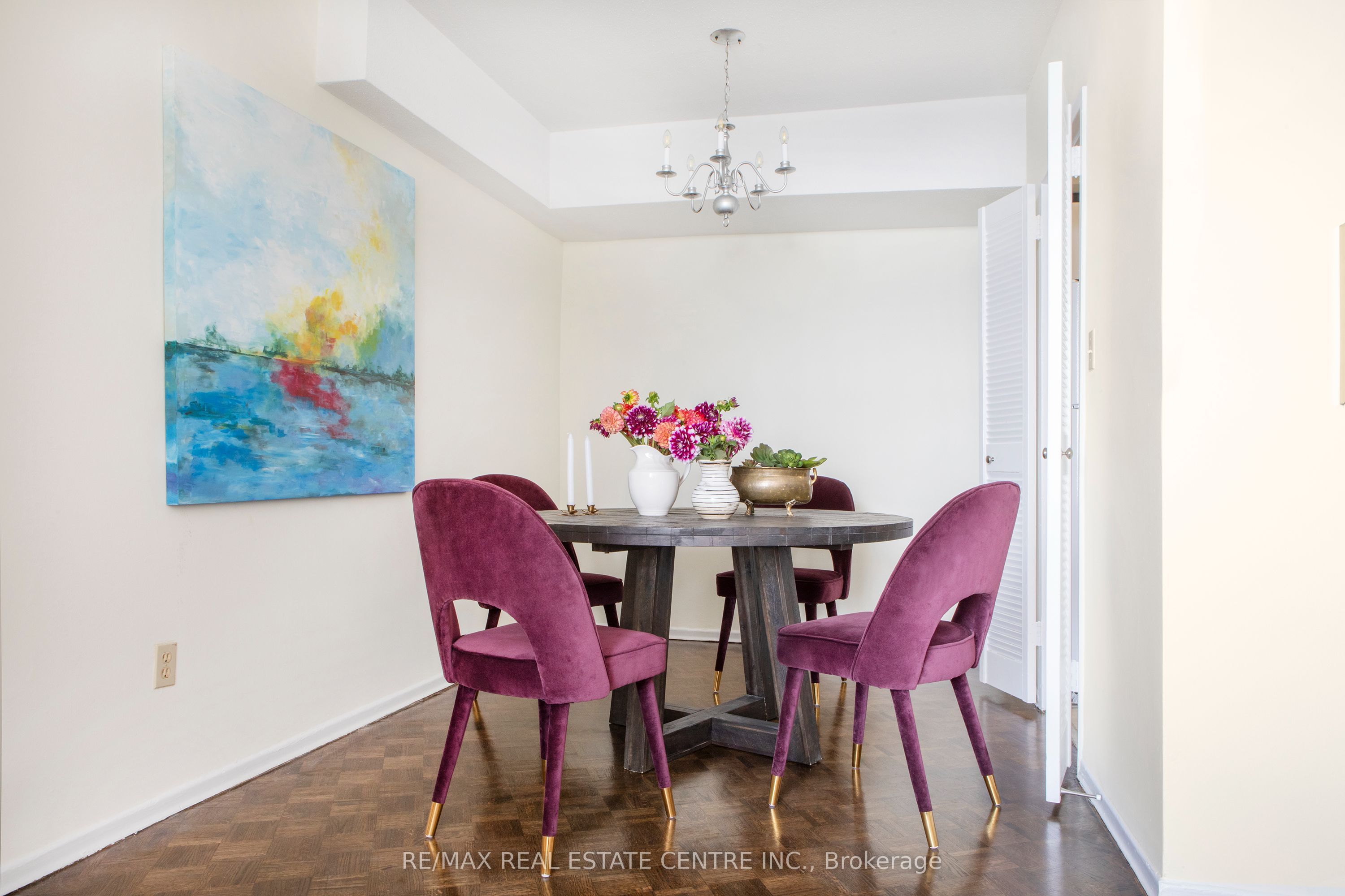 100 Graydon Hall Drive 805 Property Photo 8