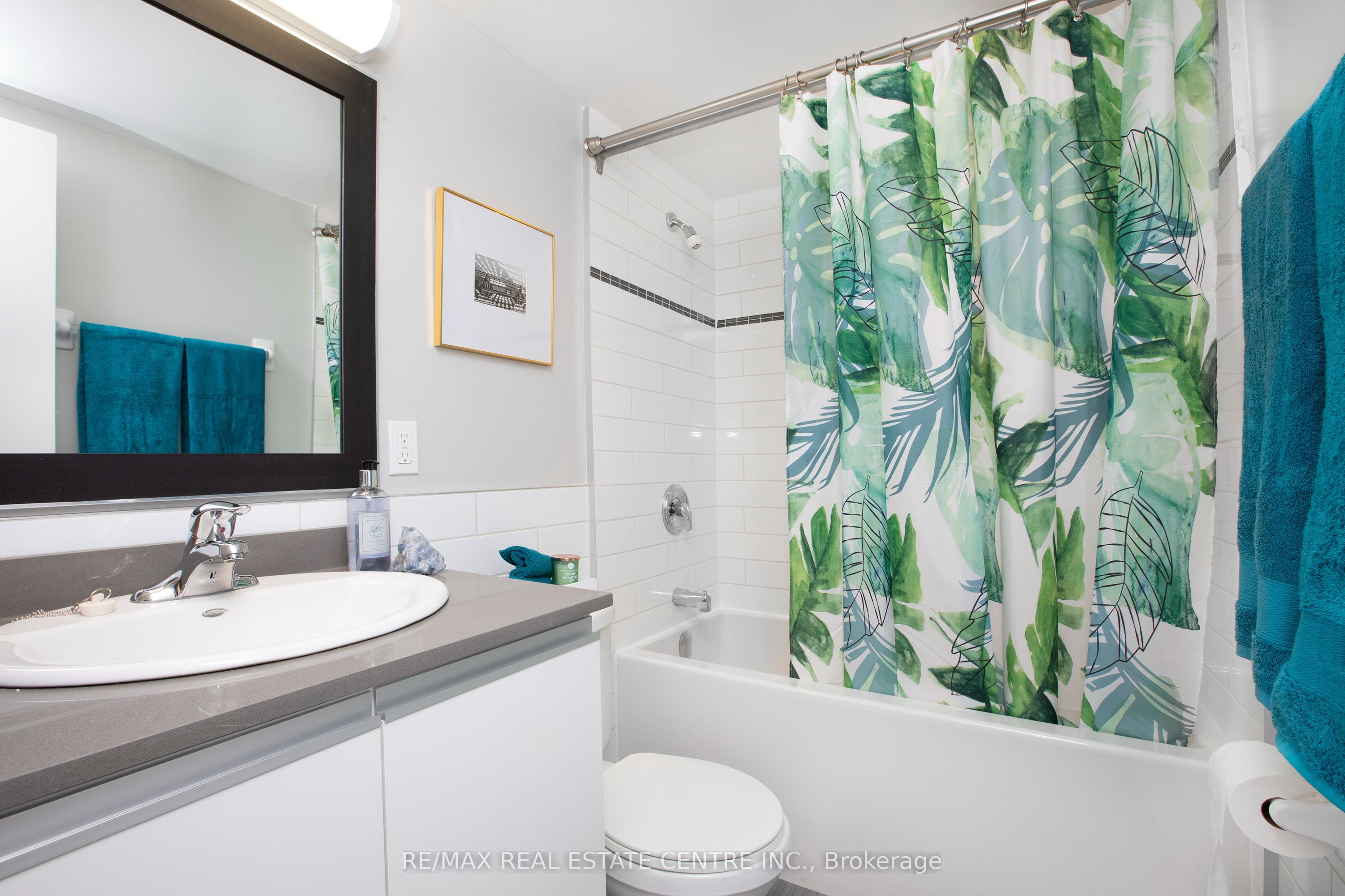 100 Graydon Hall Drive 805 Property Photo 13