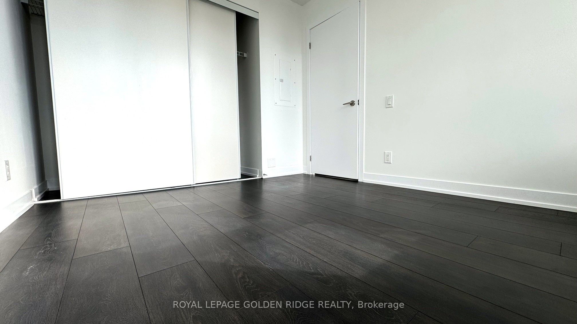 365 Church Street 2402 Property Photo 7