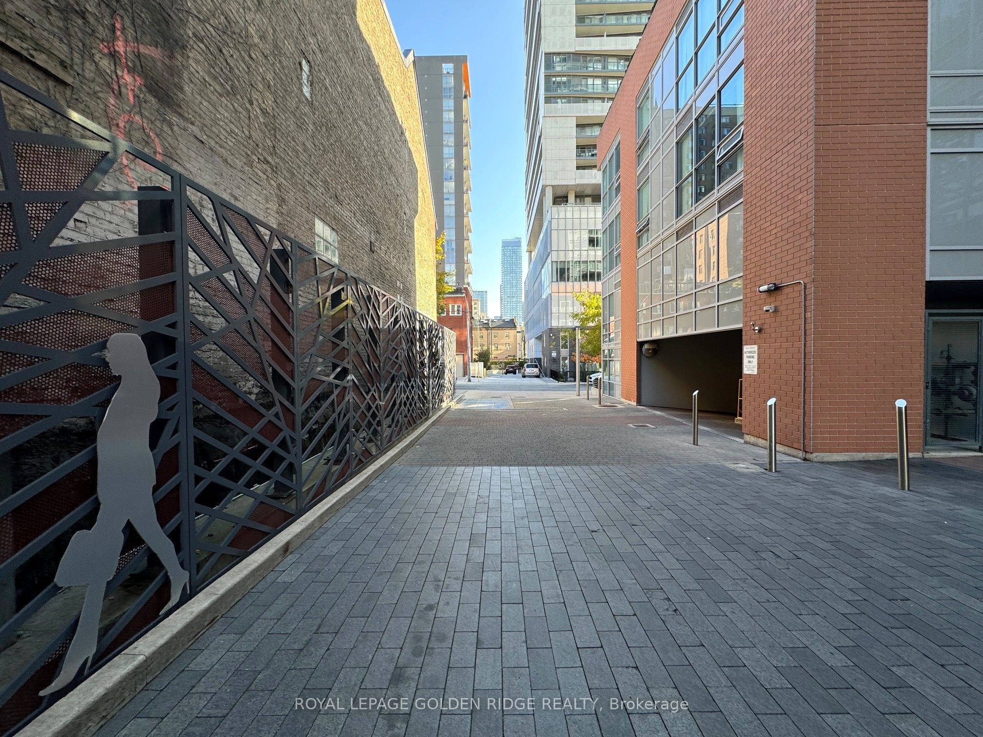 365 Church Street 2402 Property Photo 15