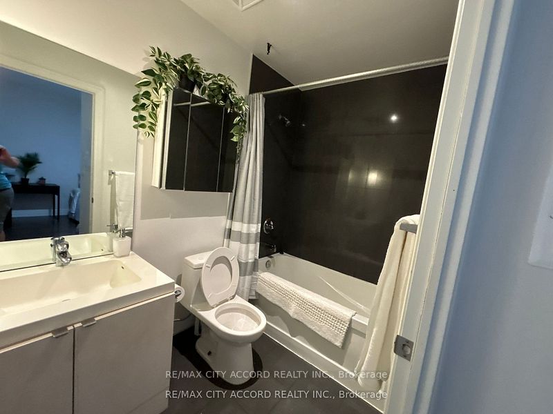 8 The Esplanade N/a 1703 Property Photo 3