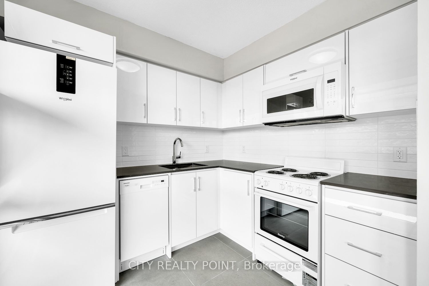 33 Isabella Street 2503 Property Photo 3