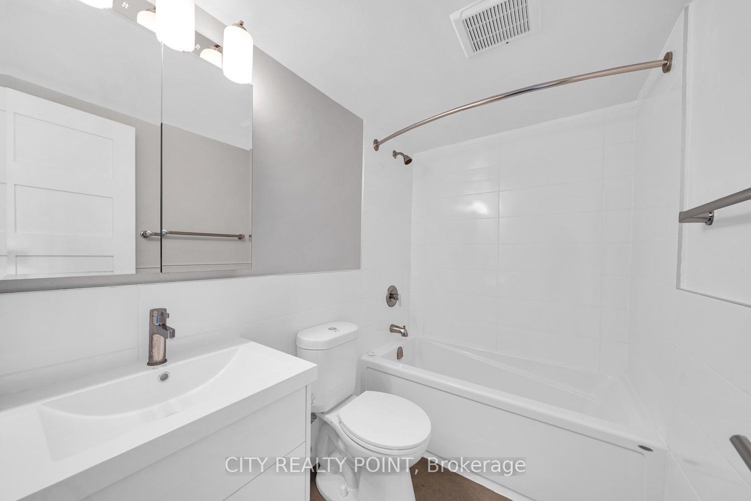 33 Isabella Street 2503 Property Photo 5