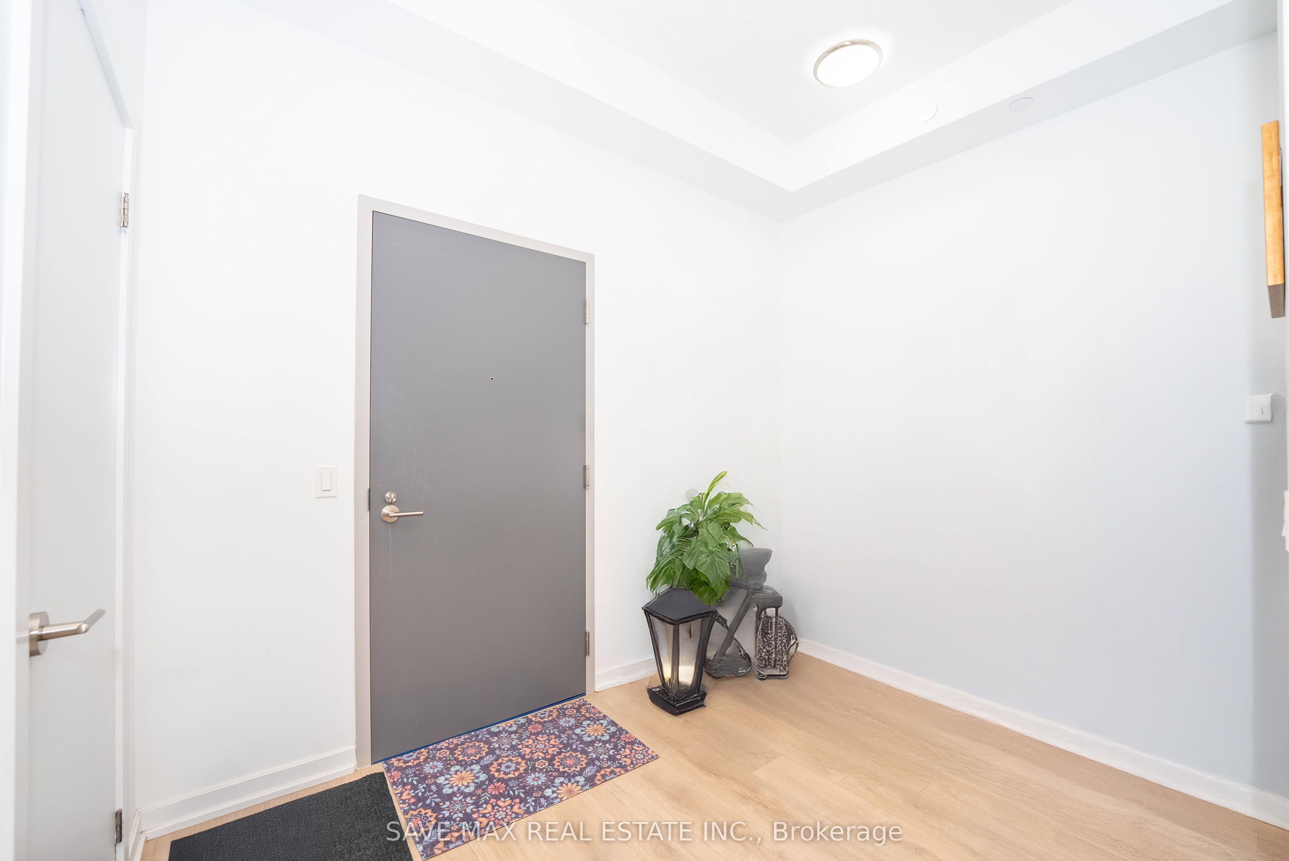 36 Forest Manor Road 224 Property Photo 9