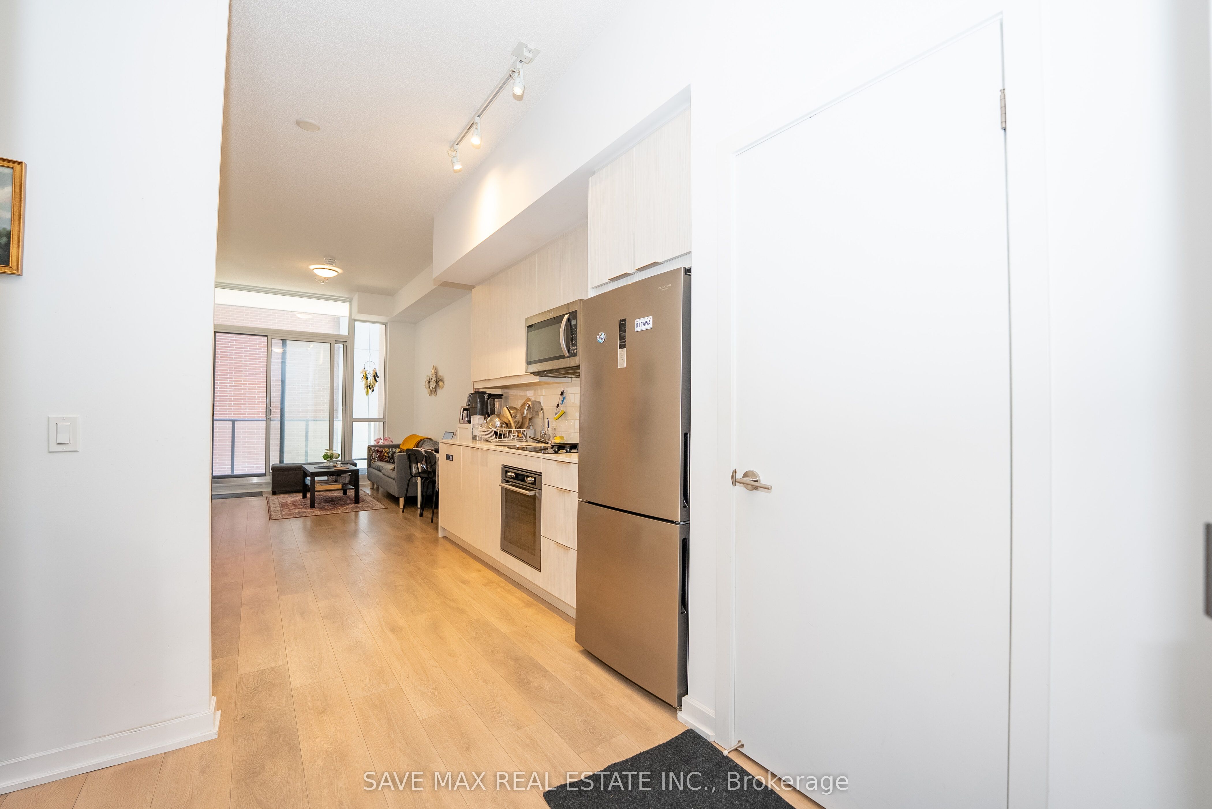 36 Forest Manor Road 224 Property Photo 10