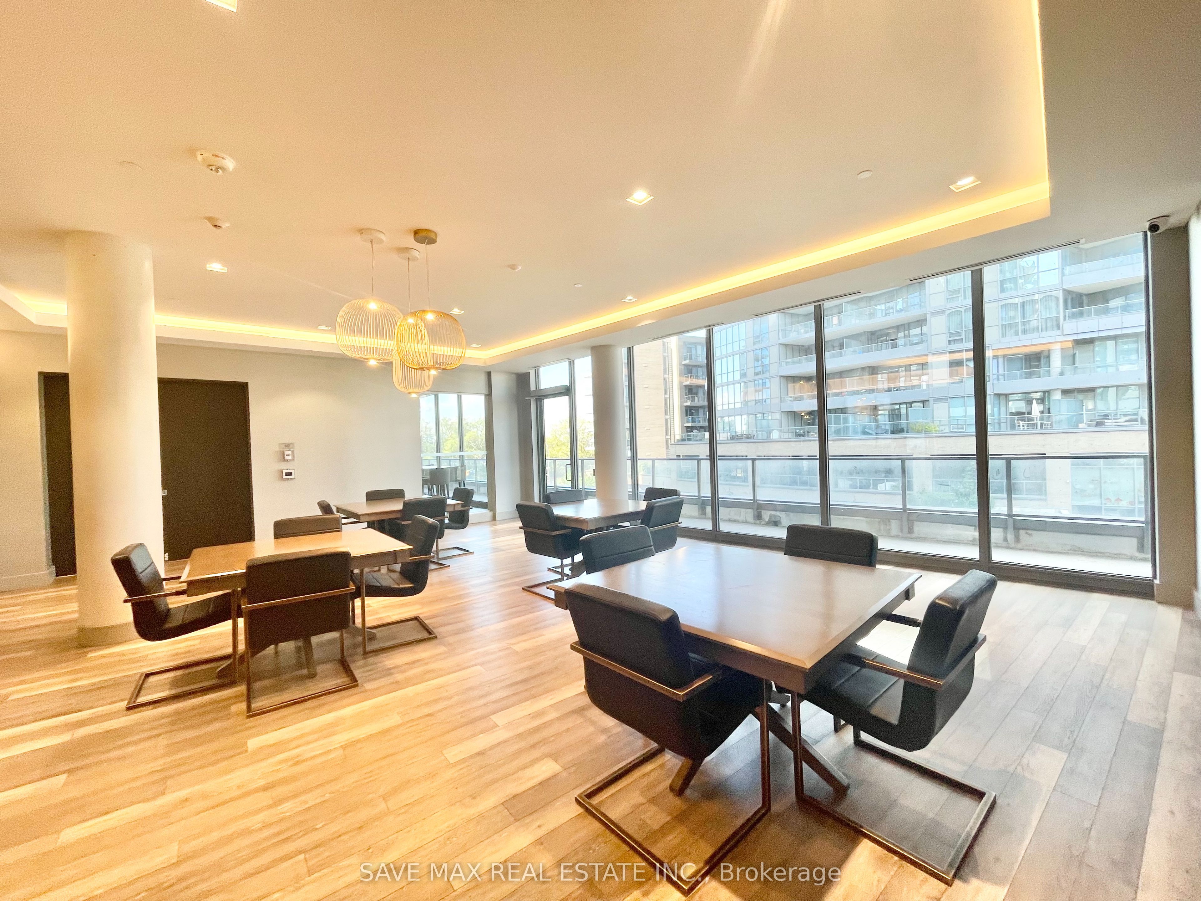 36 Forest Manor Road 224 Property Photo 27