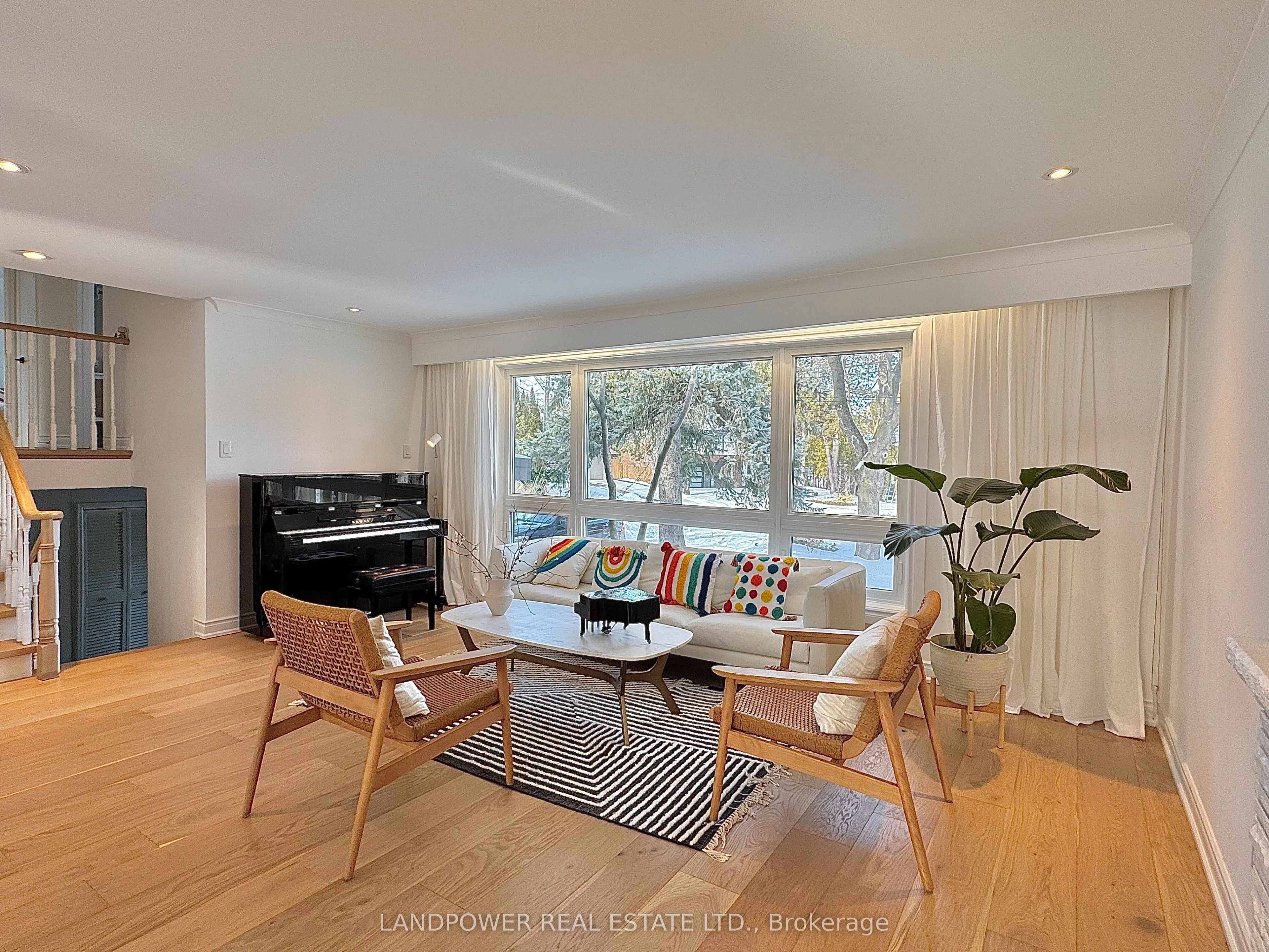 9 Alderdale Court Property Photo 2