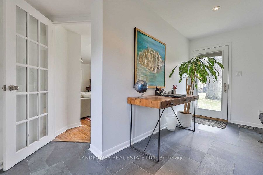 9 Alderdale Court Property Photo 13