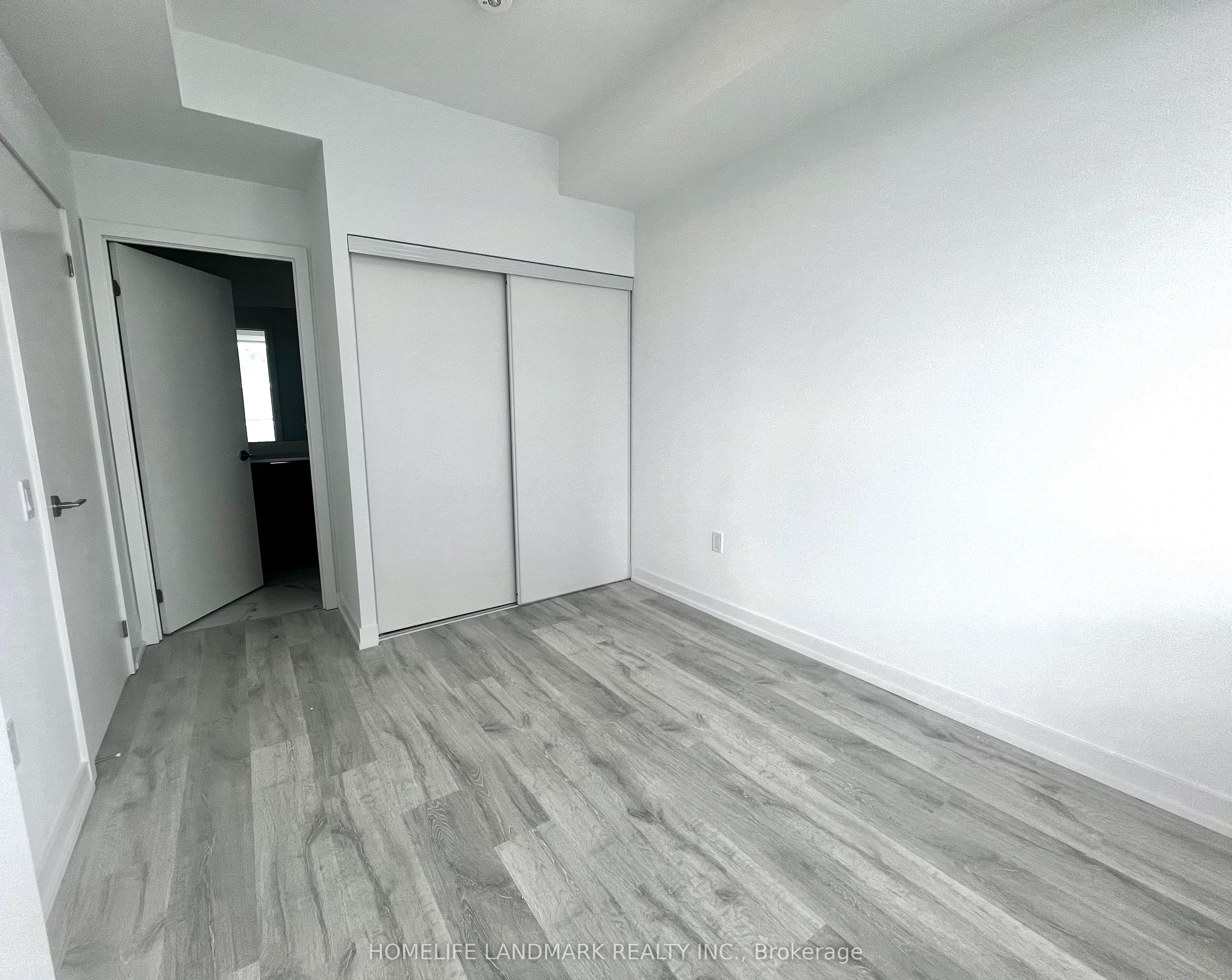 7 Golden Lion Heights N2007 Property Photo 9