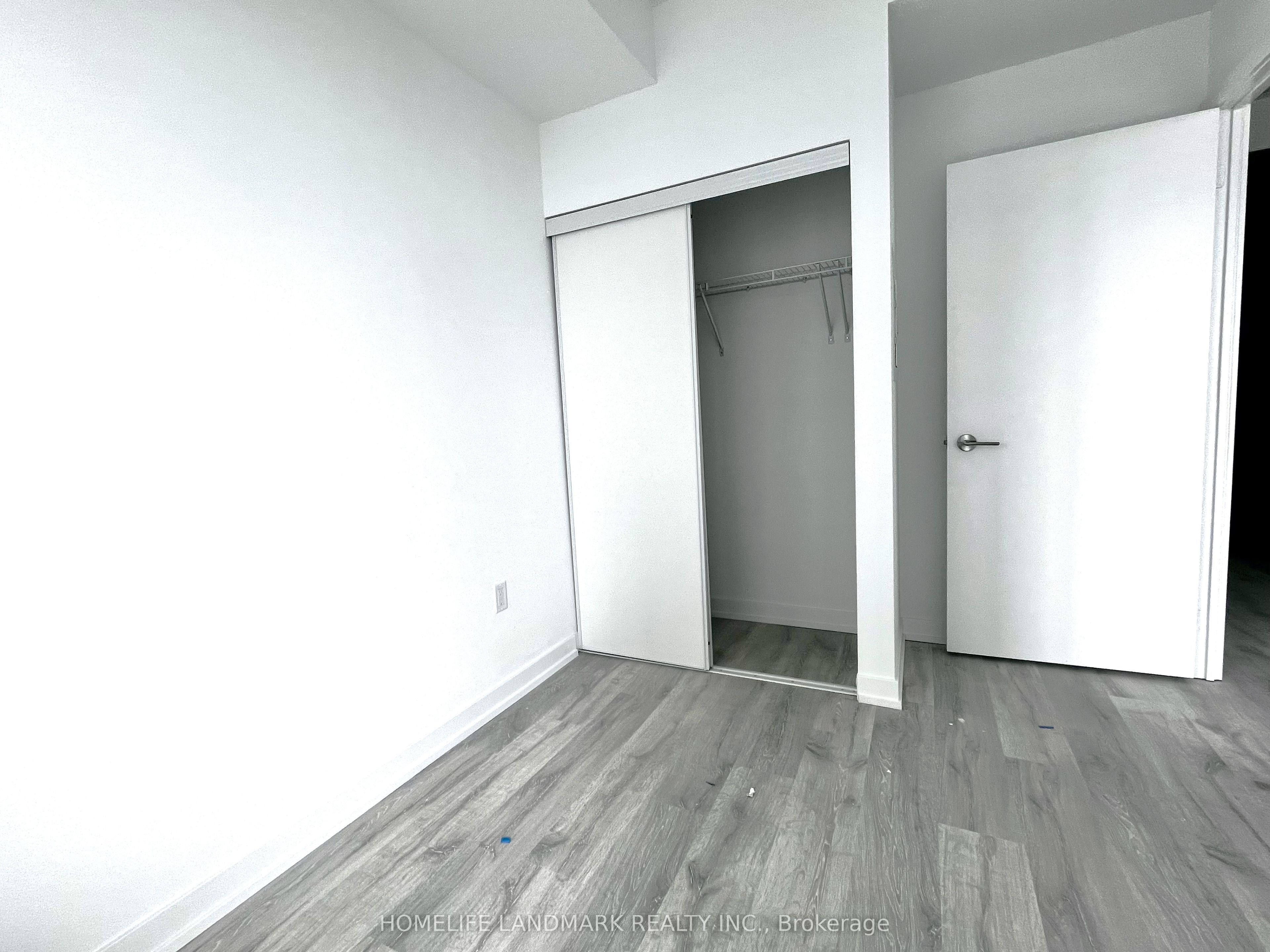 7 Golden Lion Heights N2007 Property Photo 13