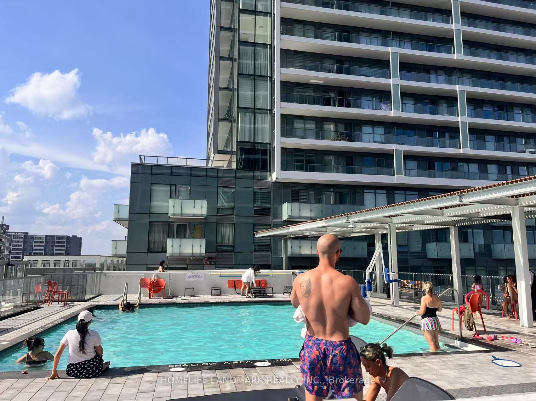 7 Golden Lion Heights N2007 Property Photo 29