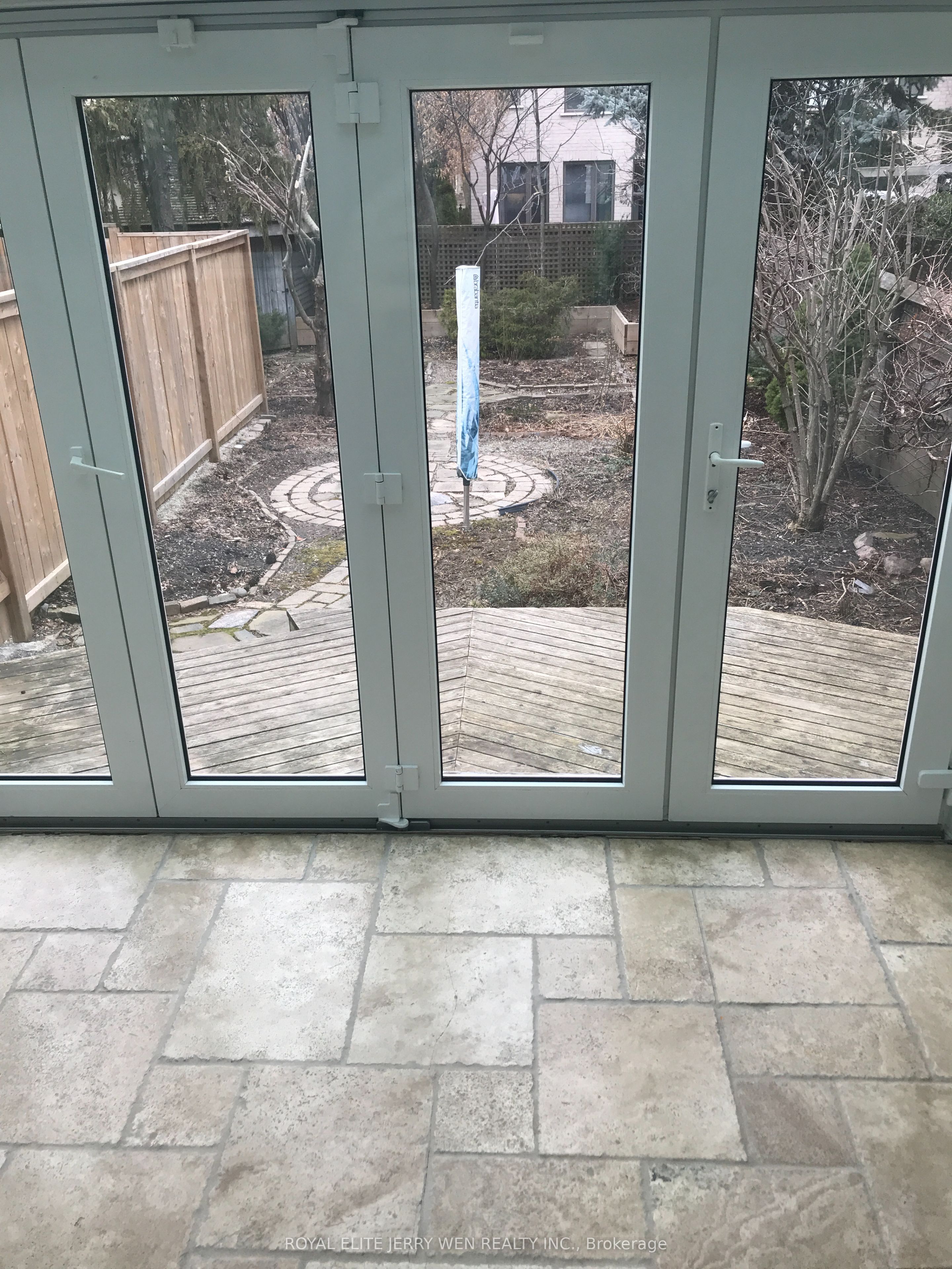 30 Belsize Drive Property Photo 8