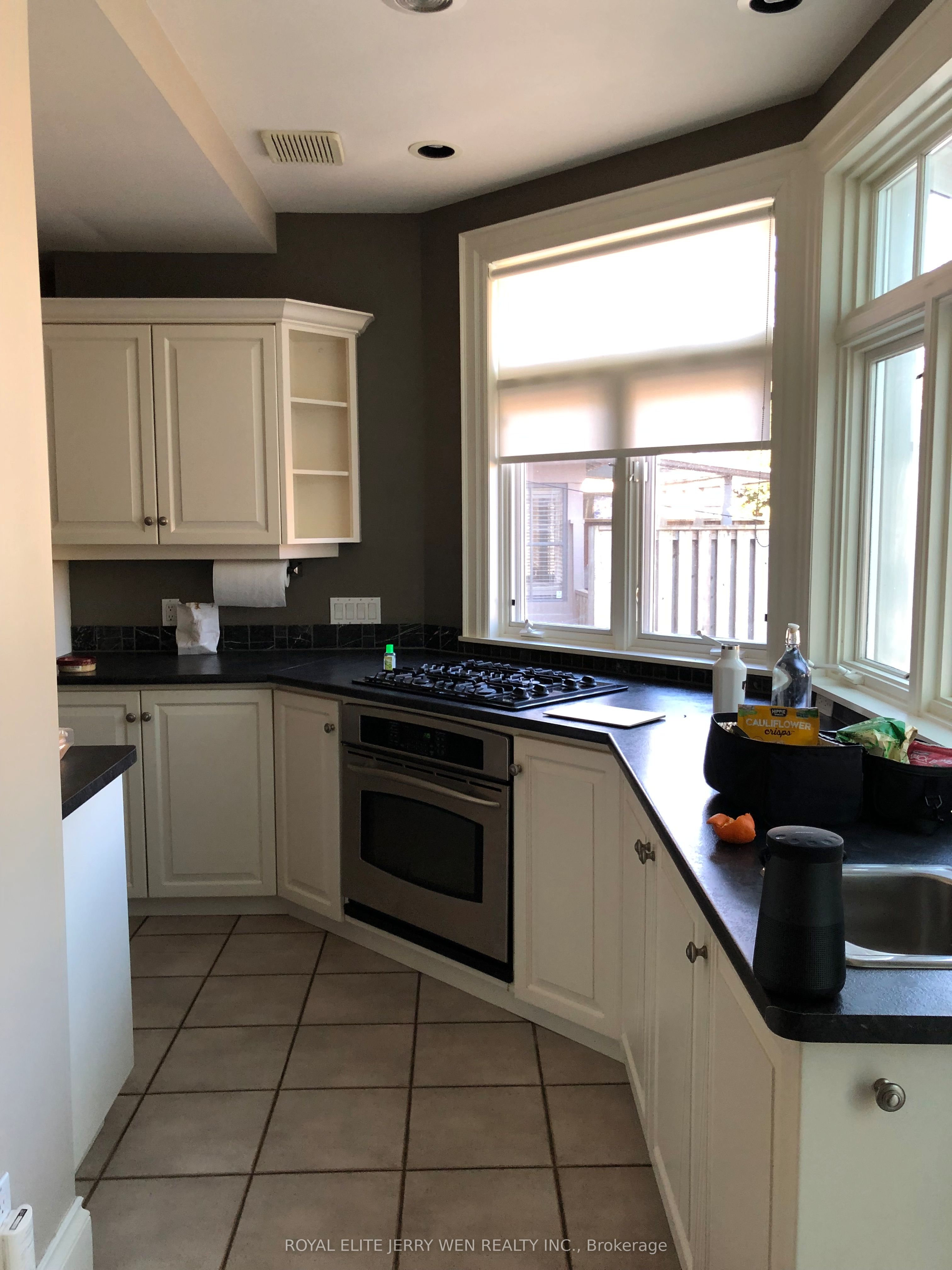 30 Belsize Drive Property Photo 10