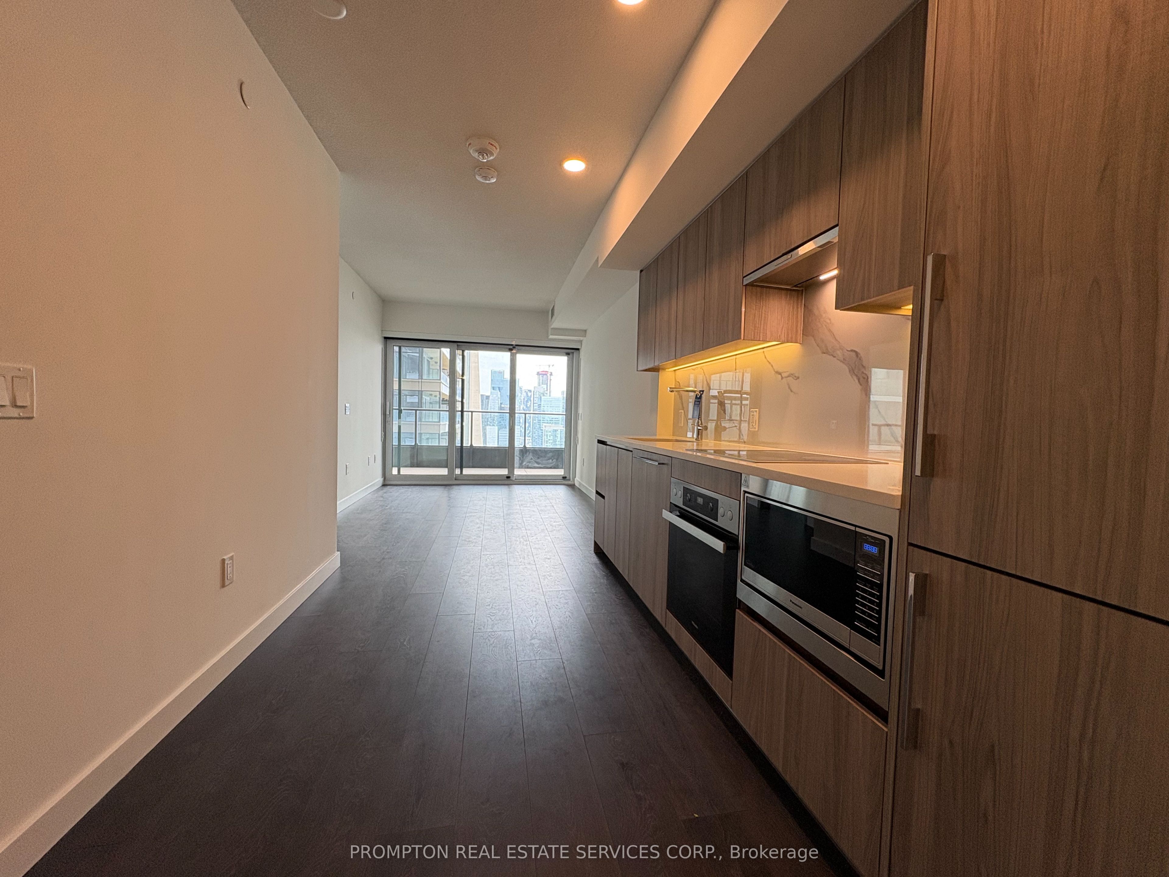 3 Concord Cityplace Way 5806 Property Photo 2