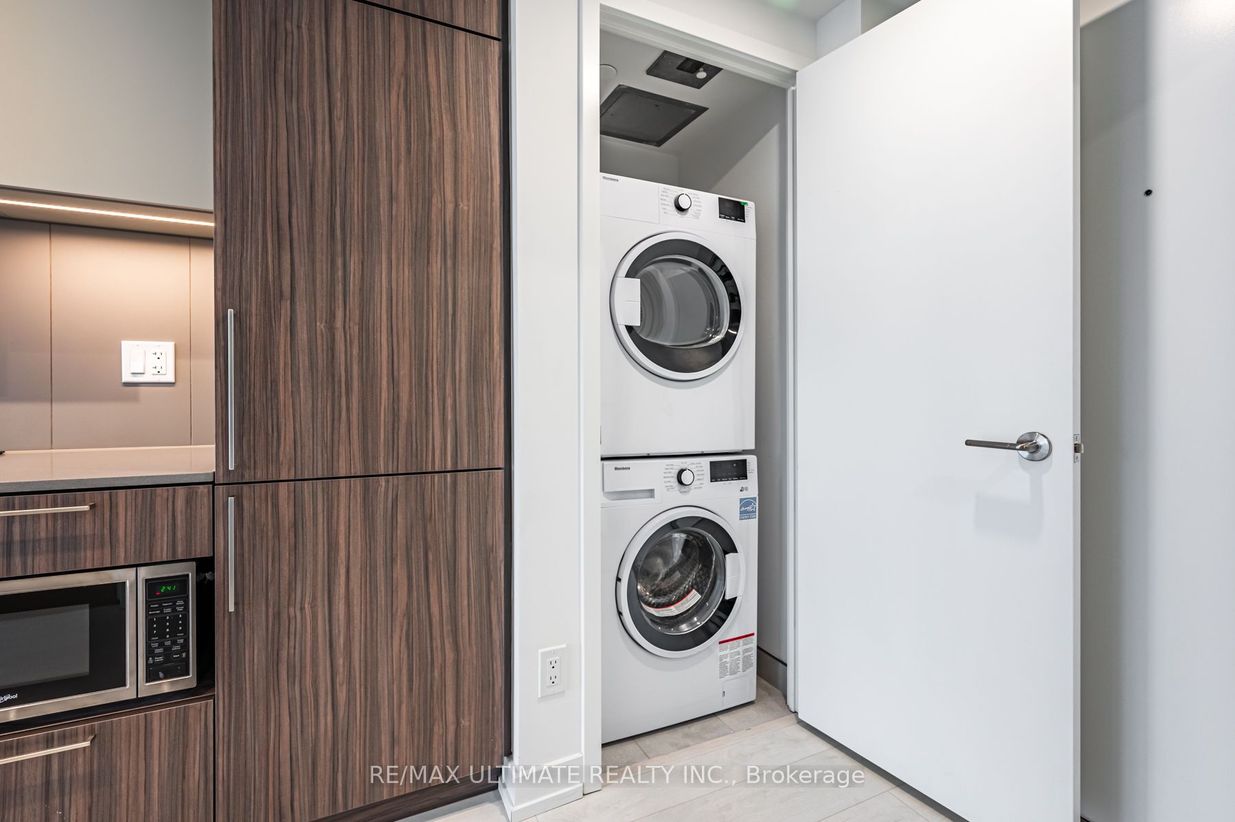 19 Western Battery Road 2921 Property Photo 27