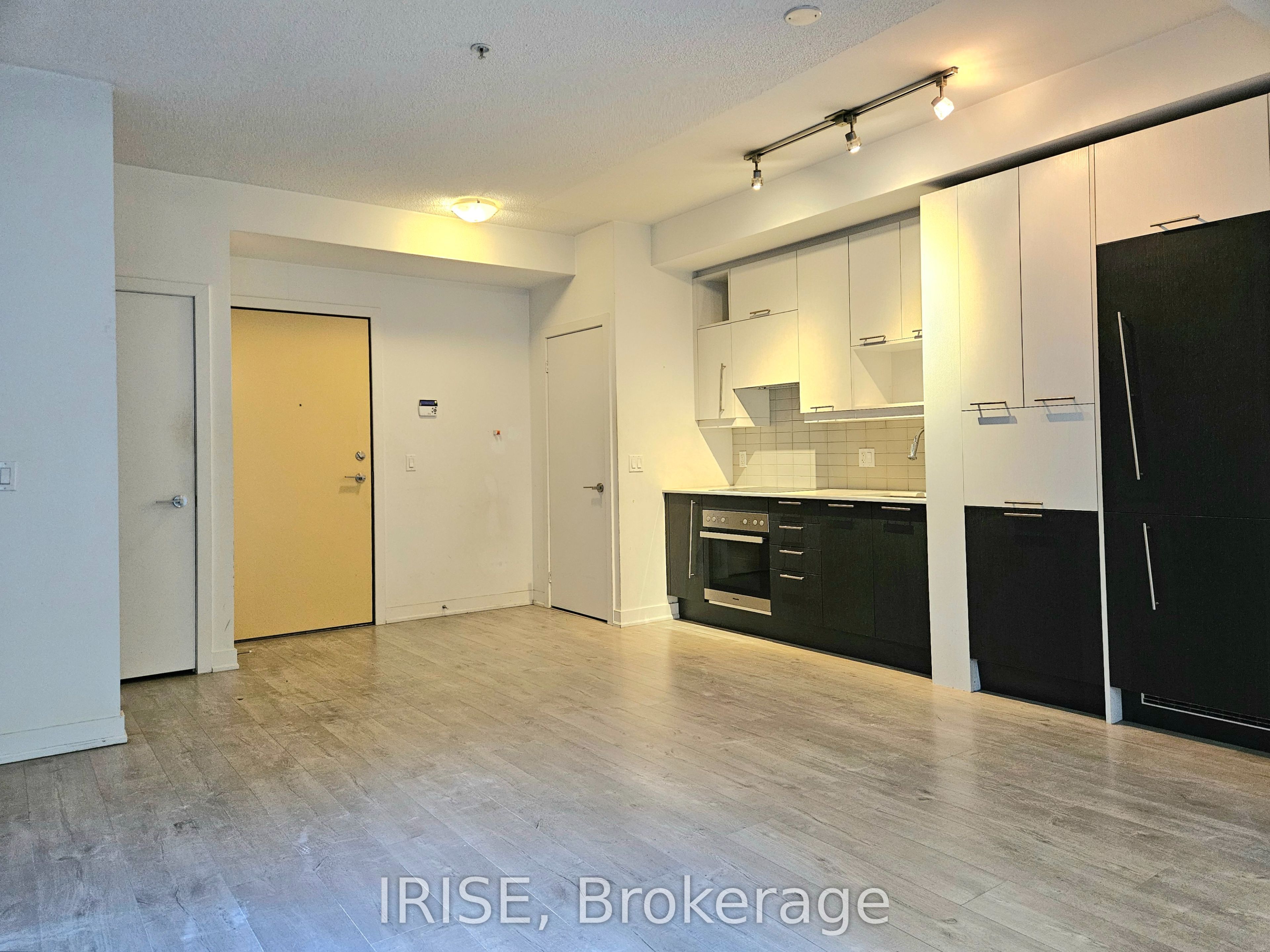 30 Nelson Street 504 Property Photo 5