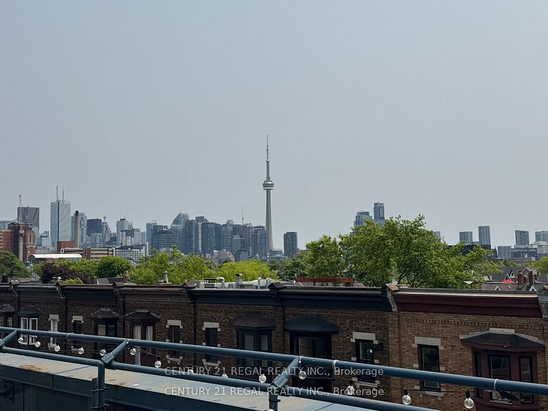 622 College Street 400 Property Photo 15