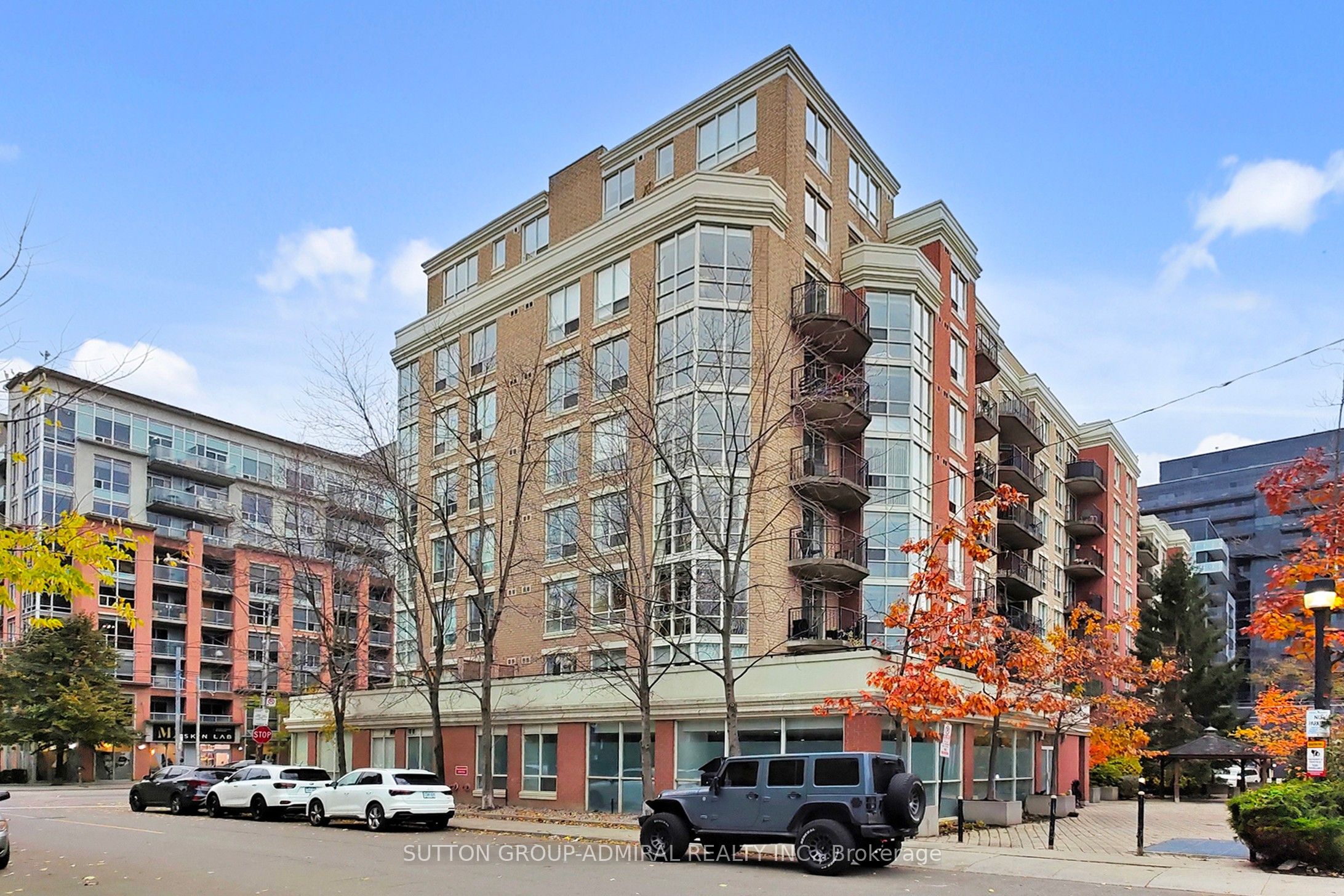 1000 King Street W 321 Property Photo 1