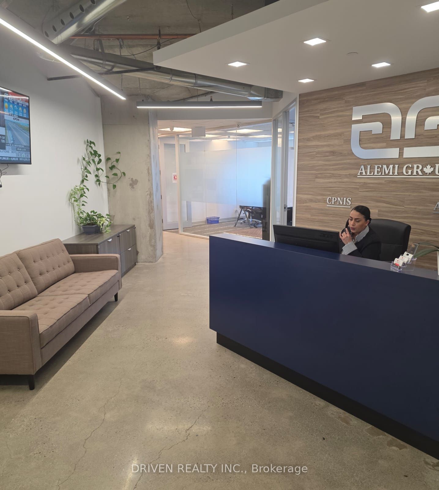 4950 Yonge Street 1000 Property Photo 1