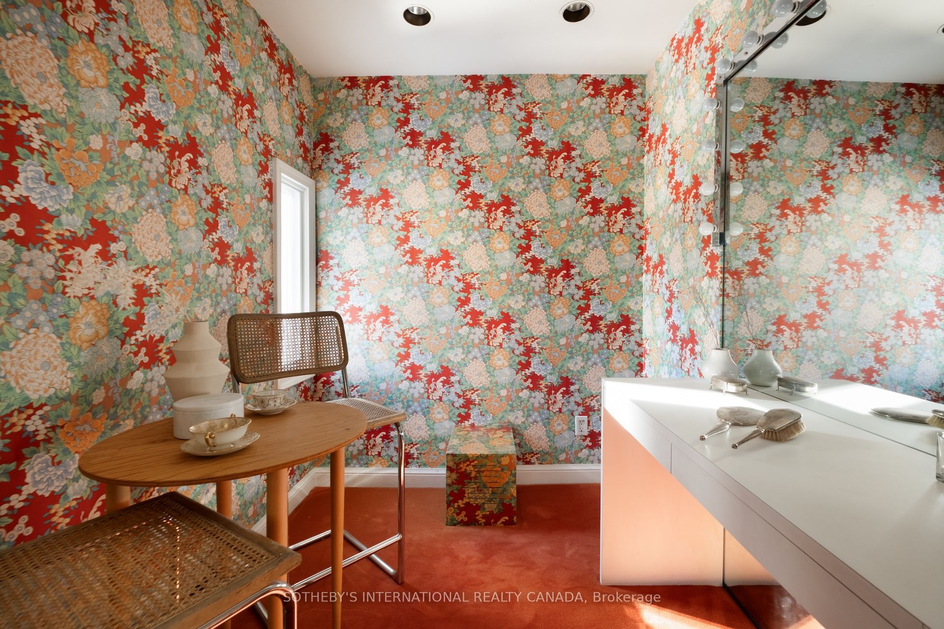 18 Gloucester Lane Property Photo 23