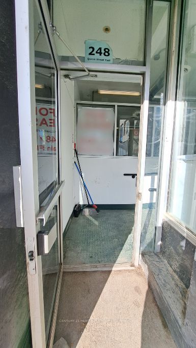 250 Queen Street E Property Photo 21