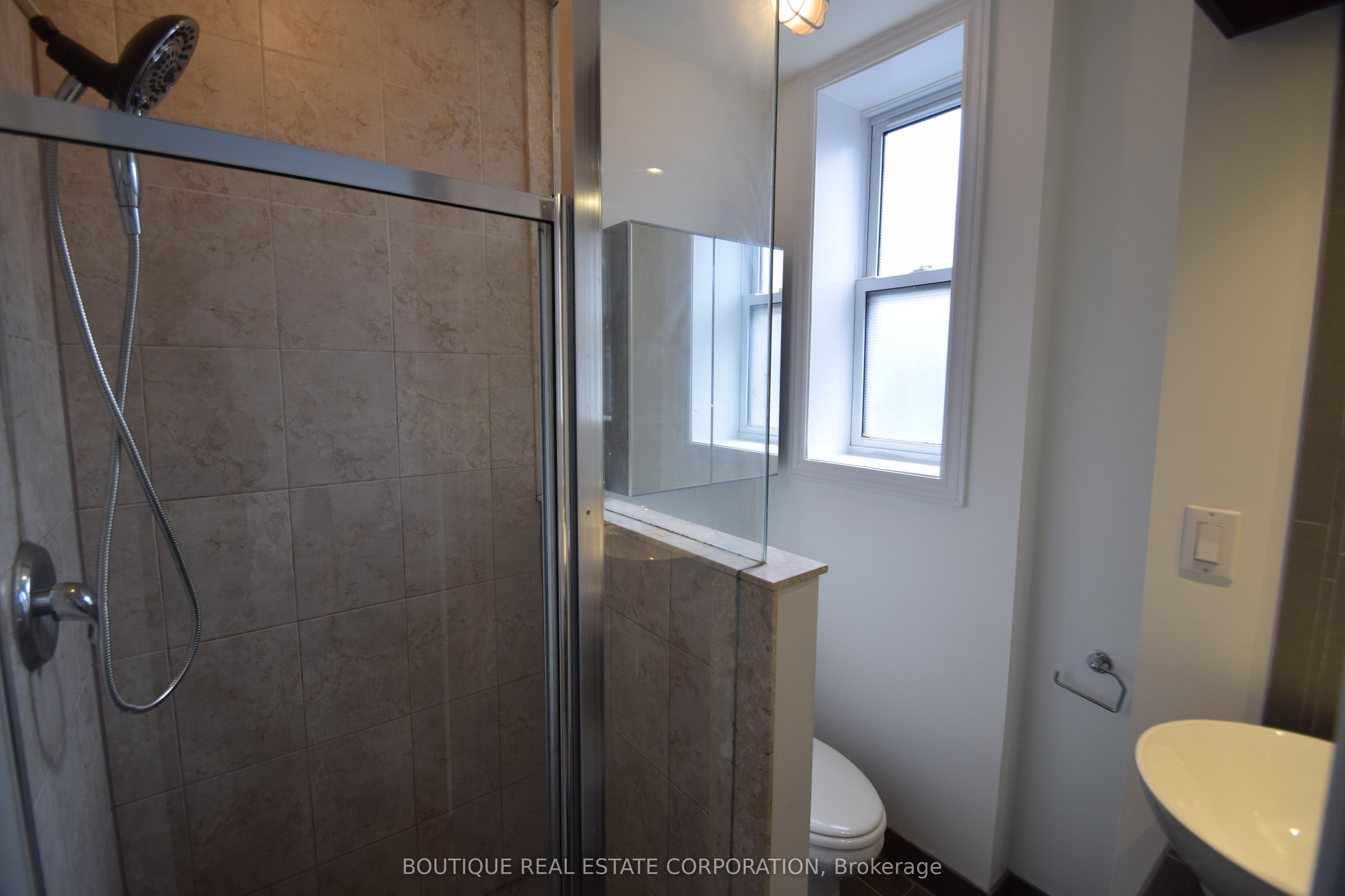 257 Concord Avenue Property Photo 12