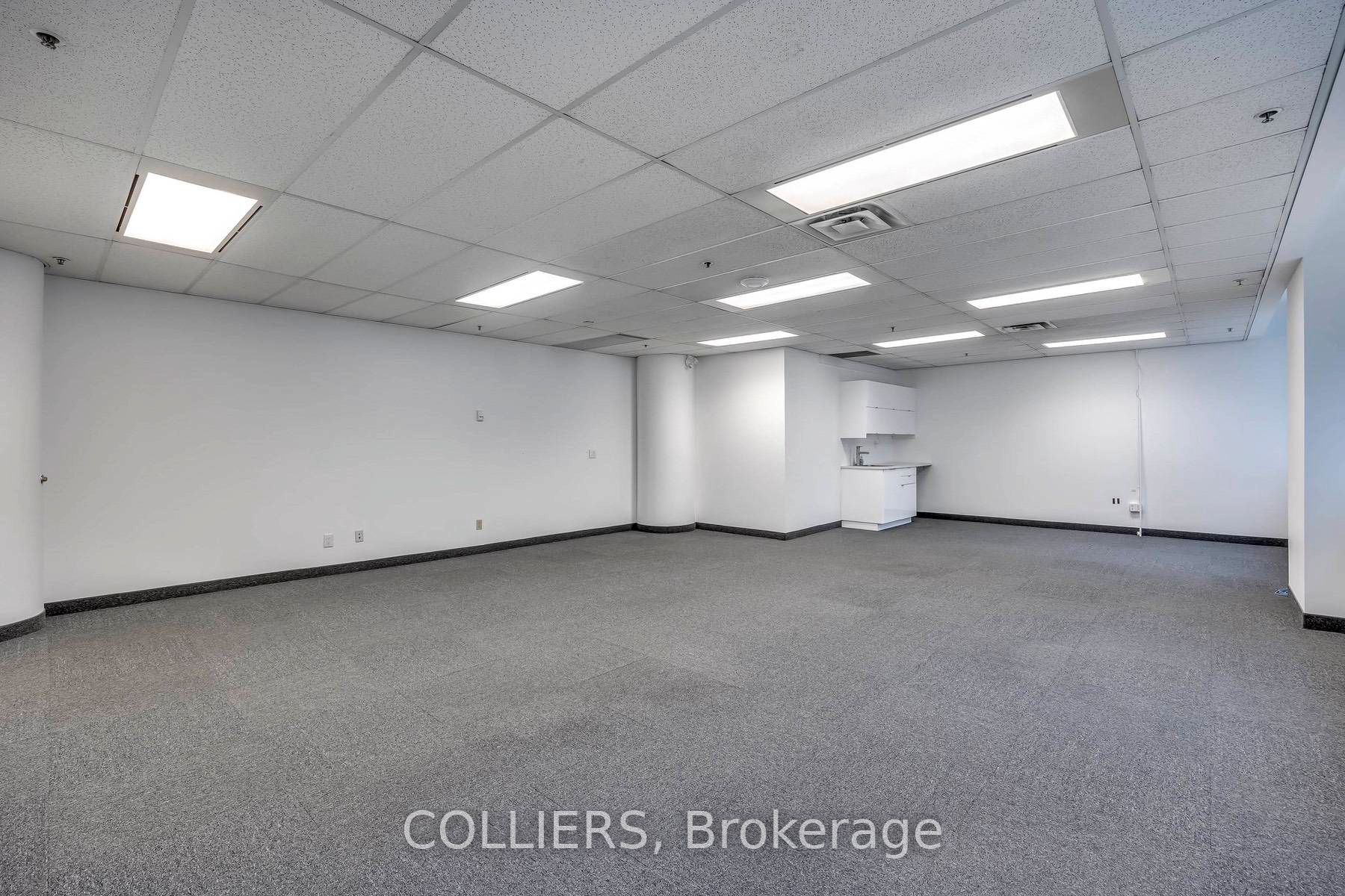 14 Duncan Street 200 Property Photo 3