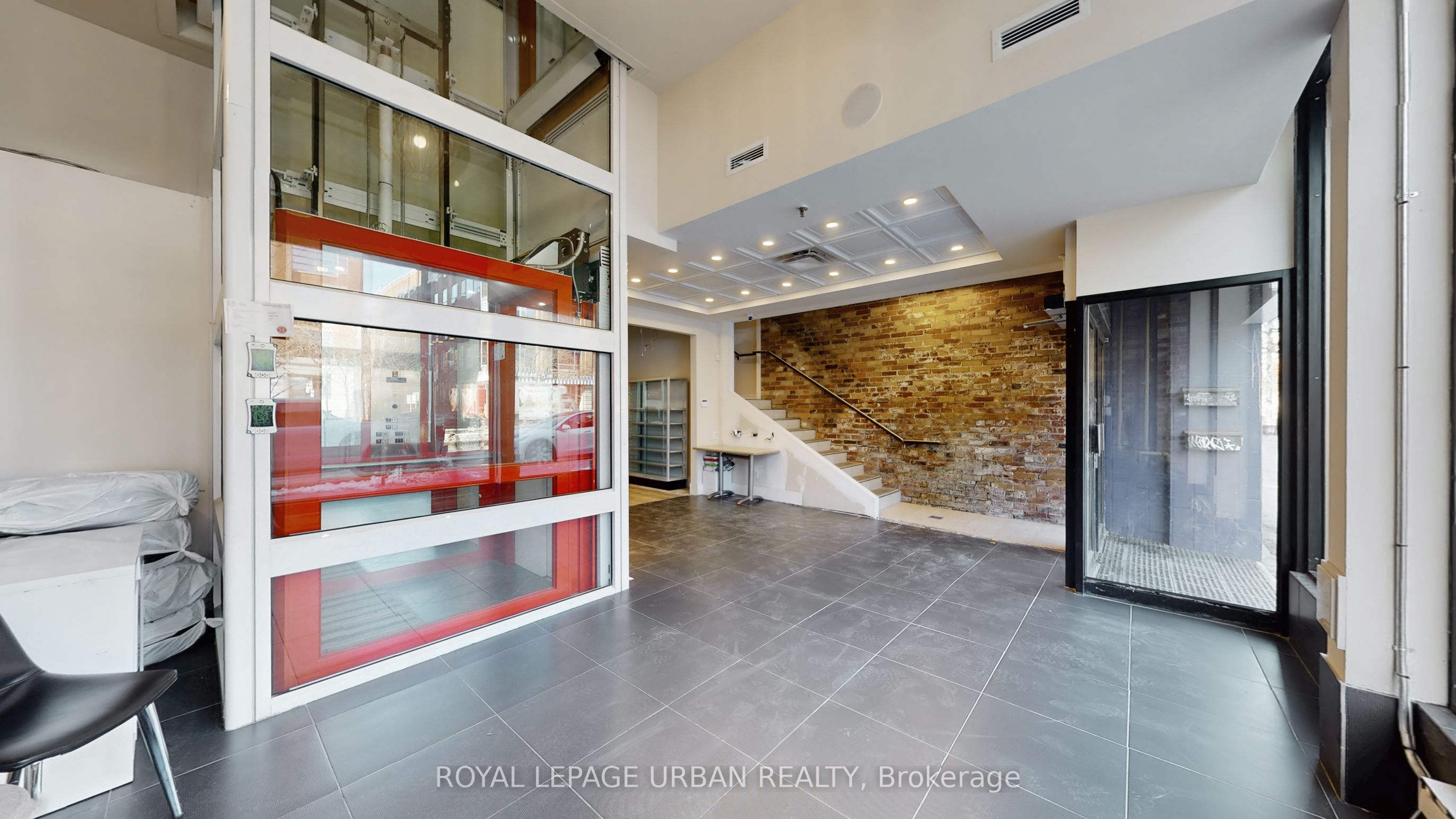 200 Spadina Avenue Property Photo 6