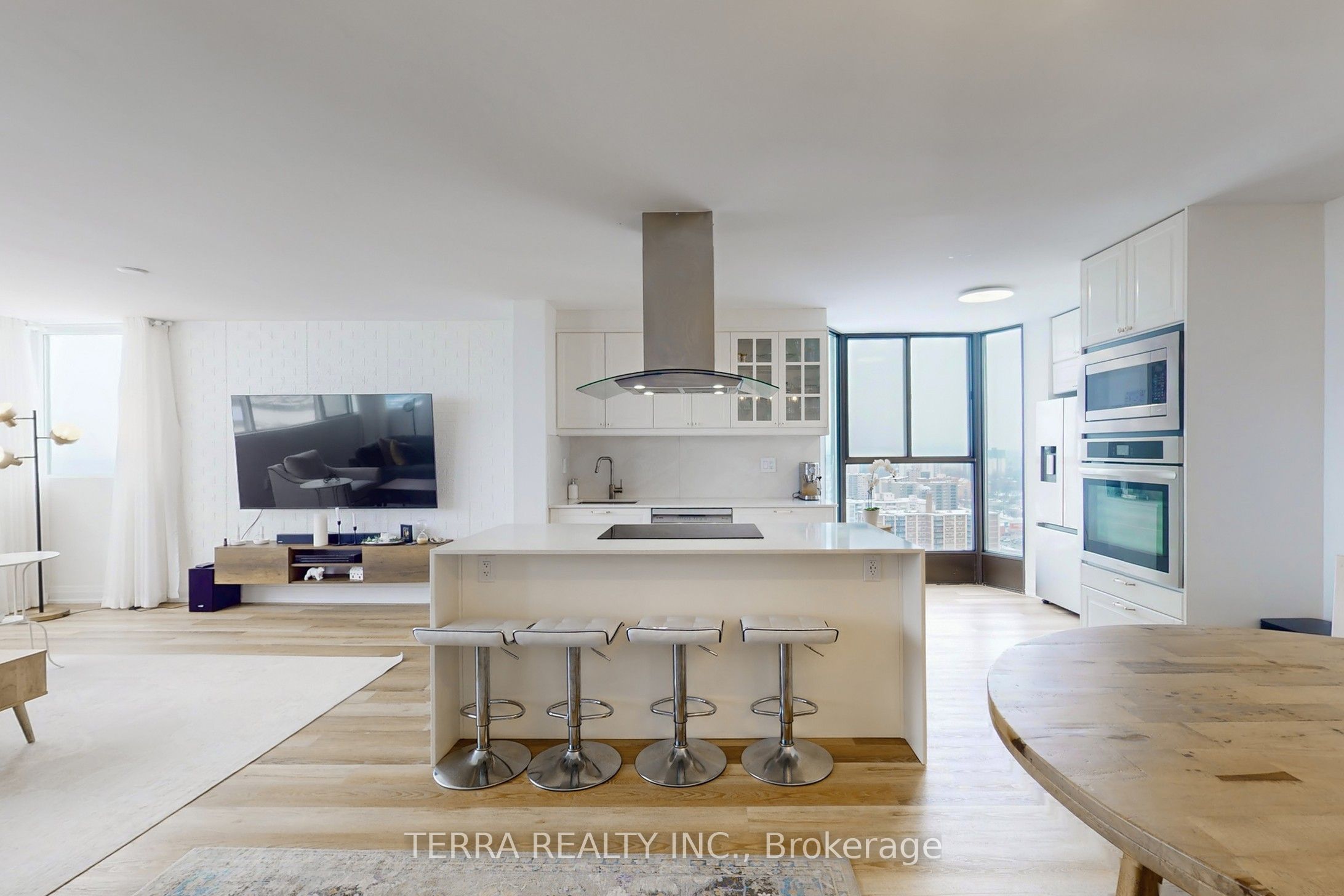 80 Antibes Drive 2502 Property Photo 12