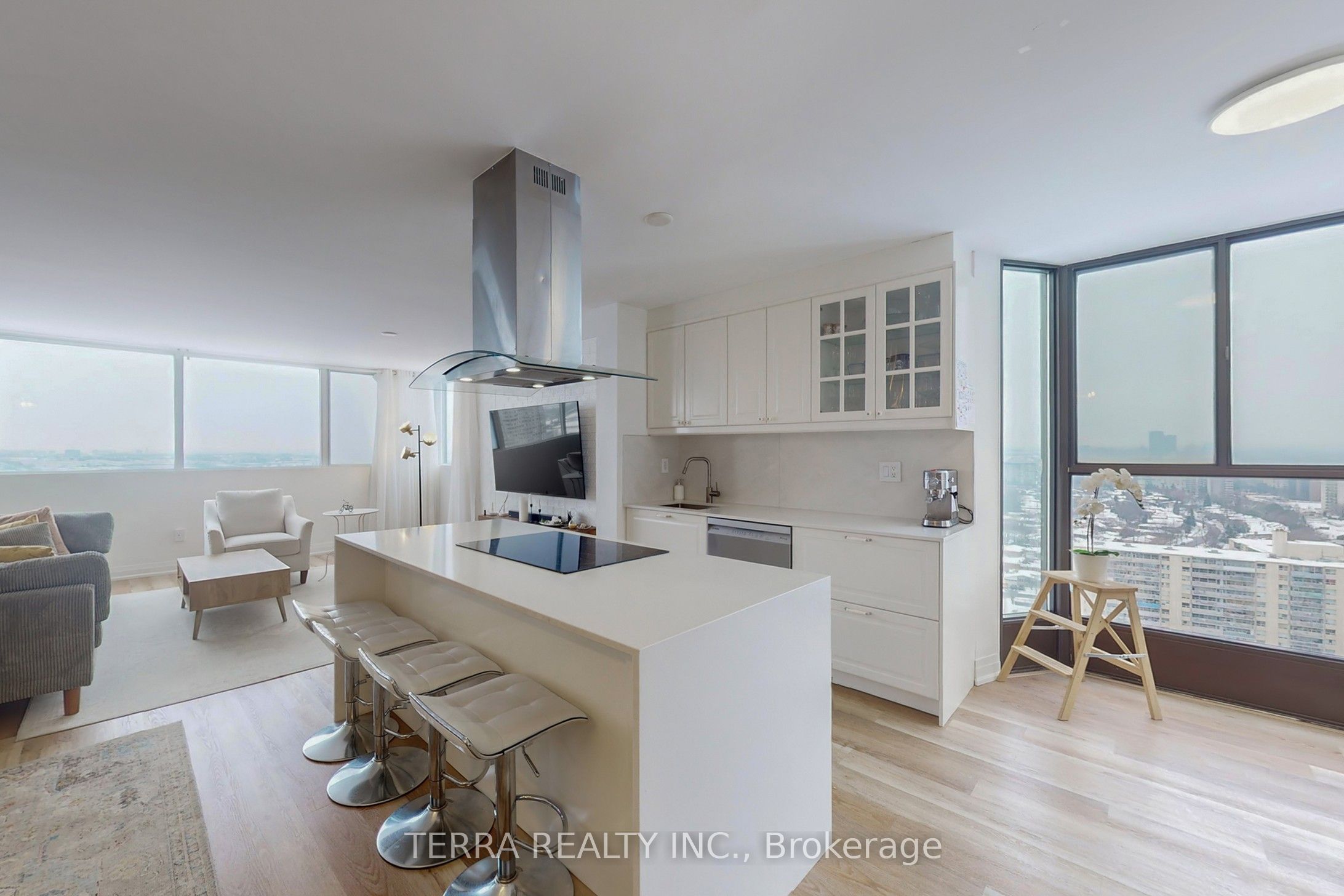 80 Antibes Drive 2502 Property Photo 19
