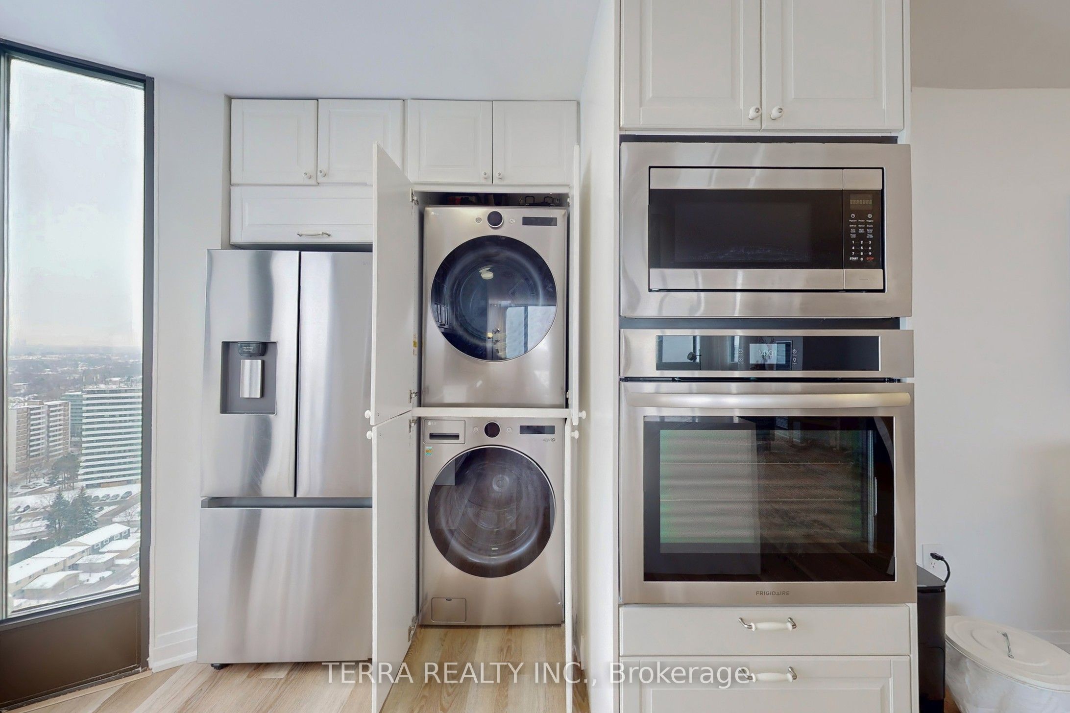 80 Antibes Drive 2502 Property Photo 31