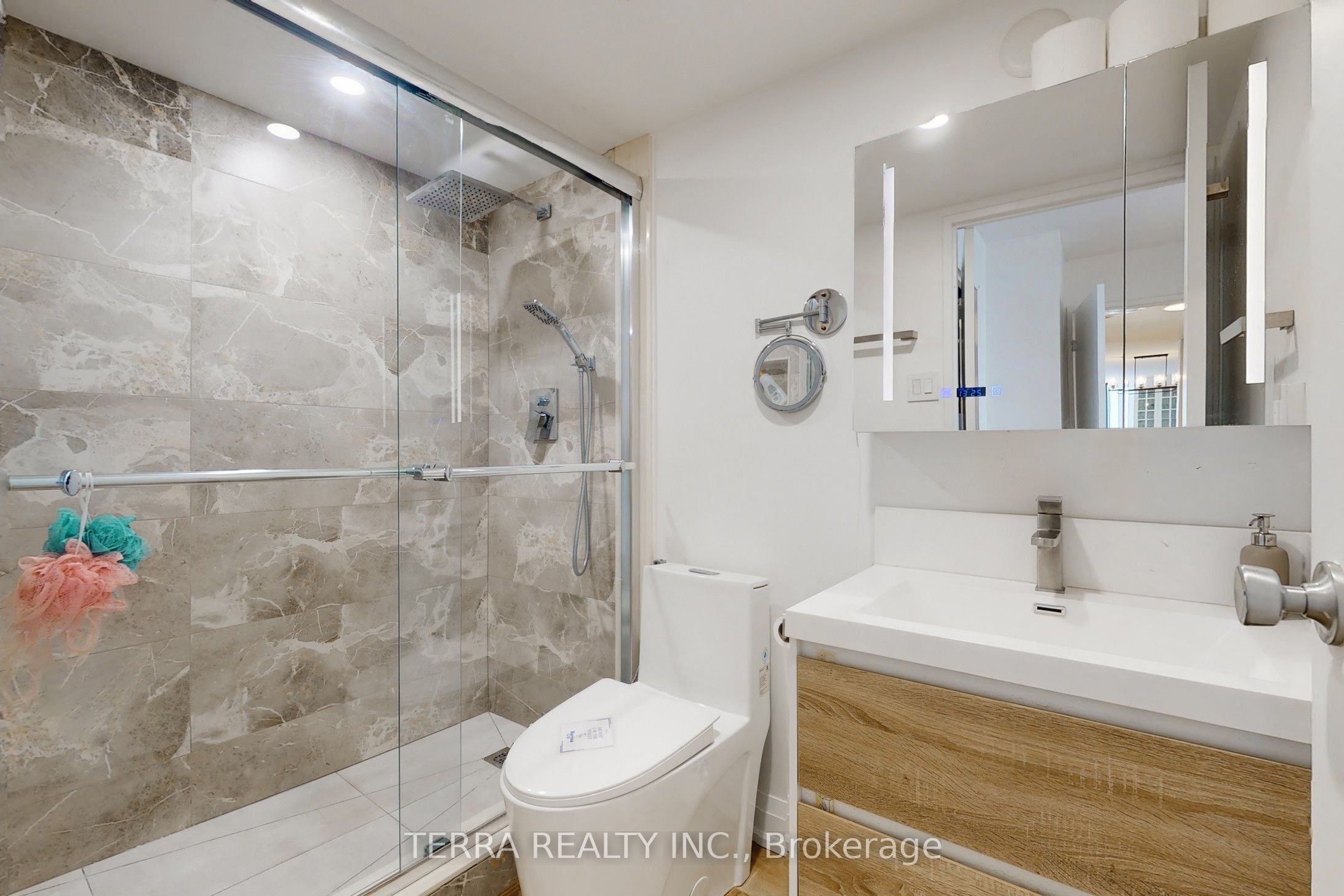 80 Antibes Drive 2502 Property Photo 35