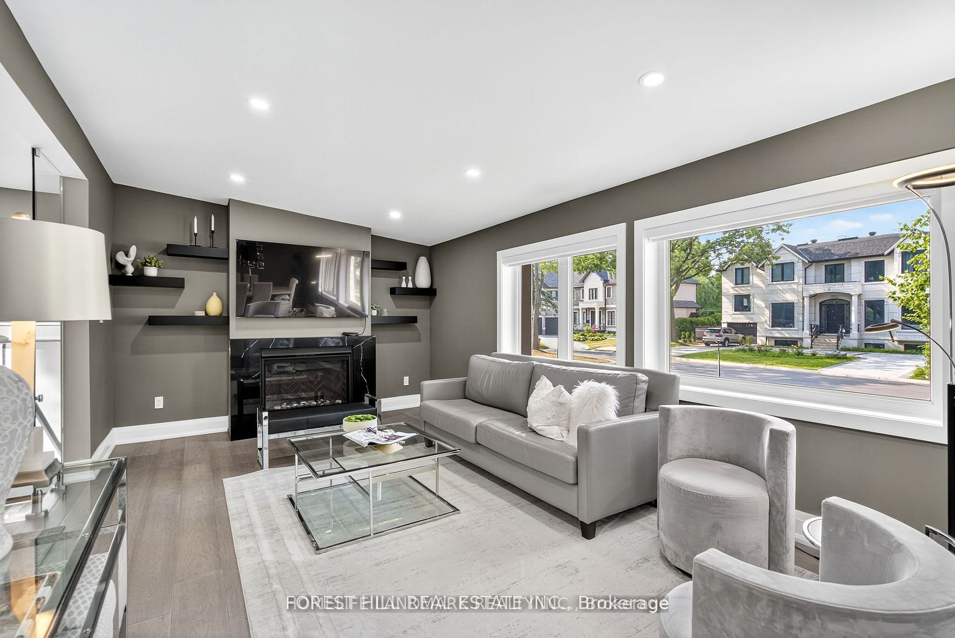 9 Tadcaster Place Property Photo 1