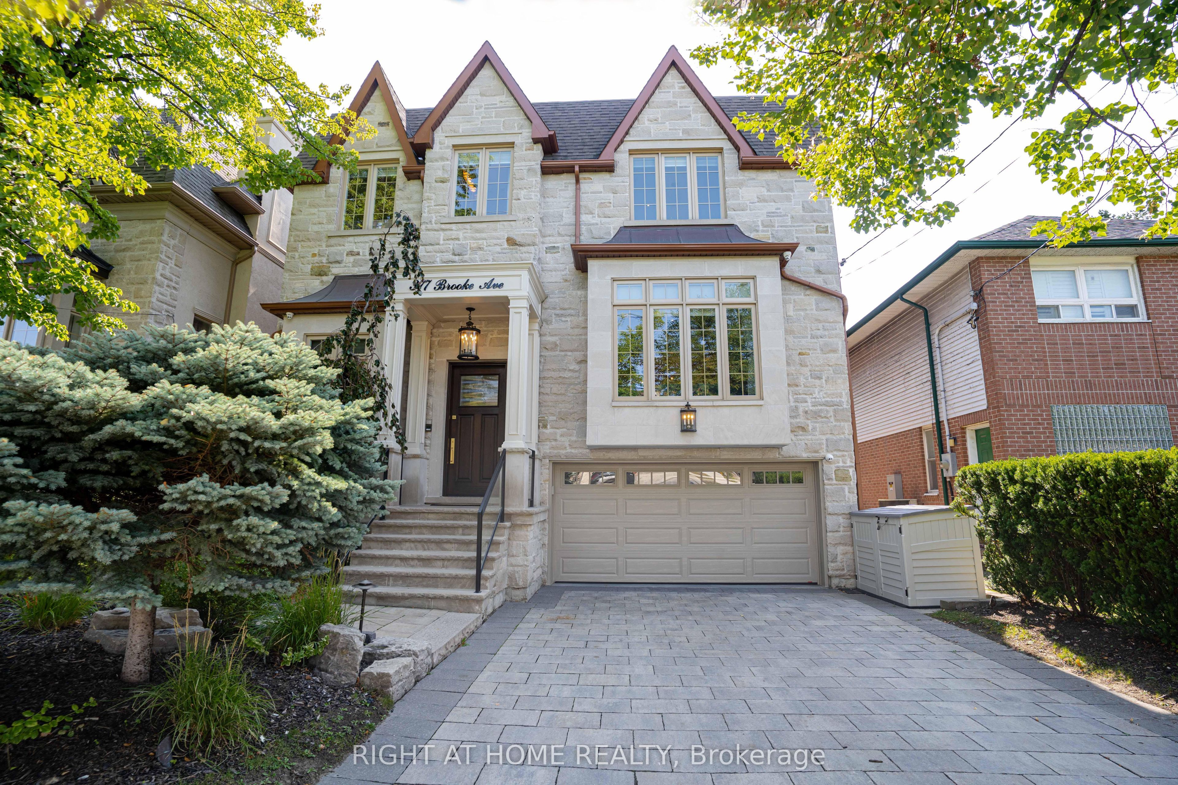 377 Brooke Avenue Property Photo 1