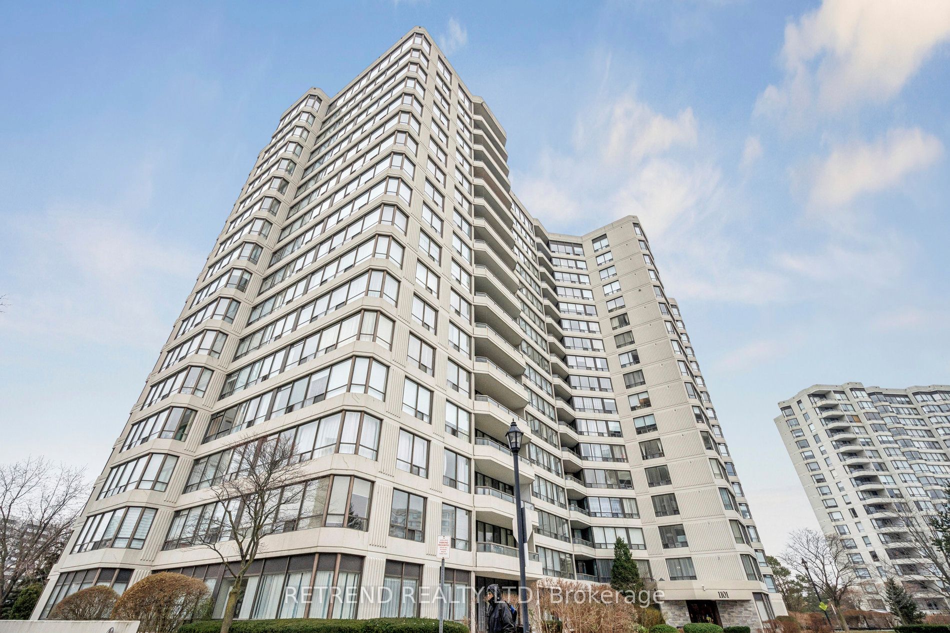 1101 Steeles Avenue W 212