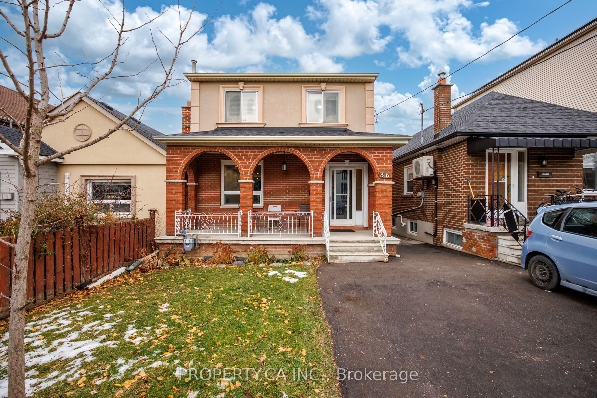 36 Lanark Avenue Property Photo 1
