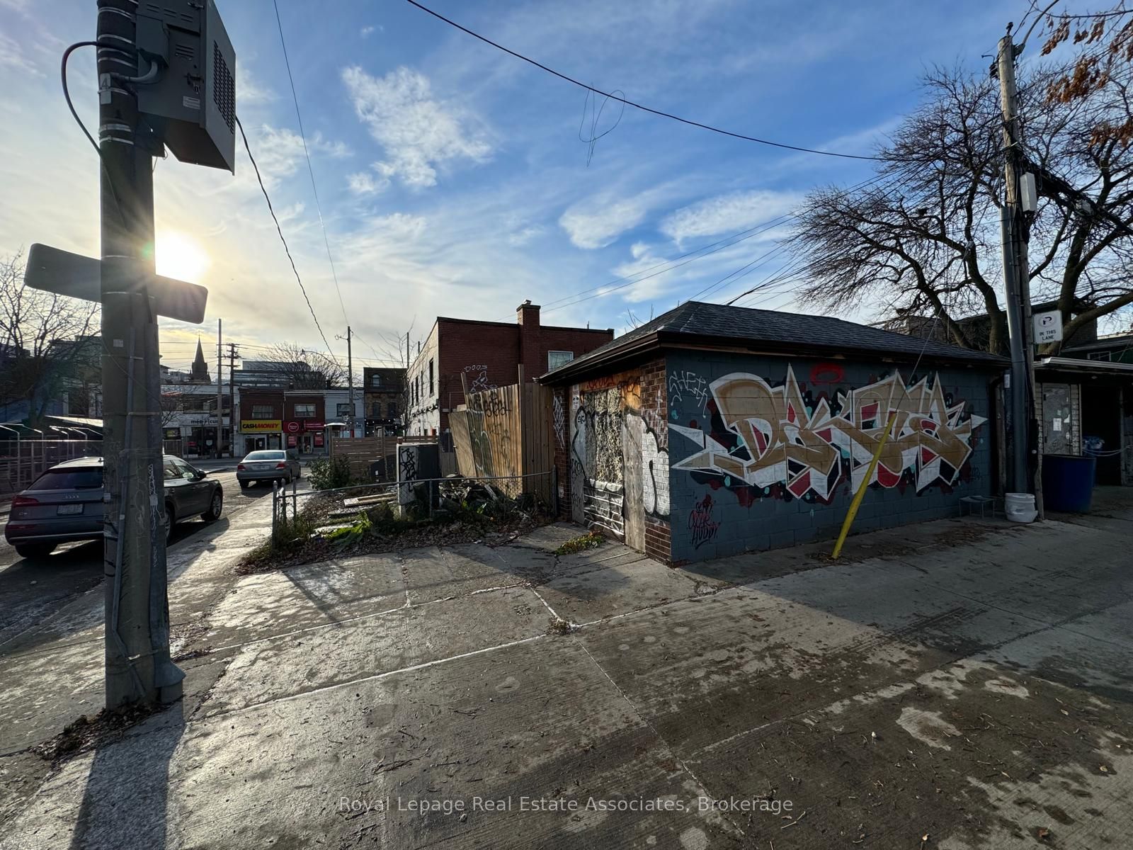 6 Markham Street (rear) Property Photo 6