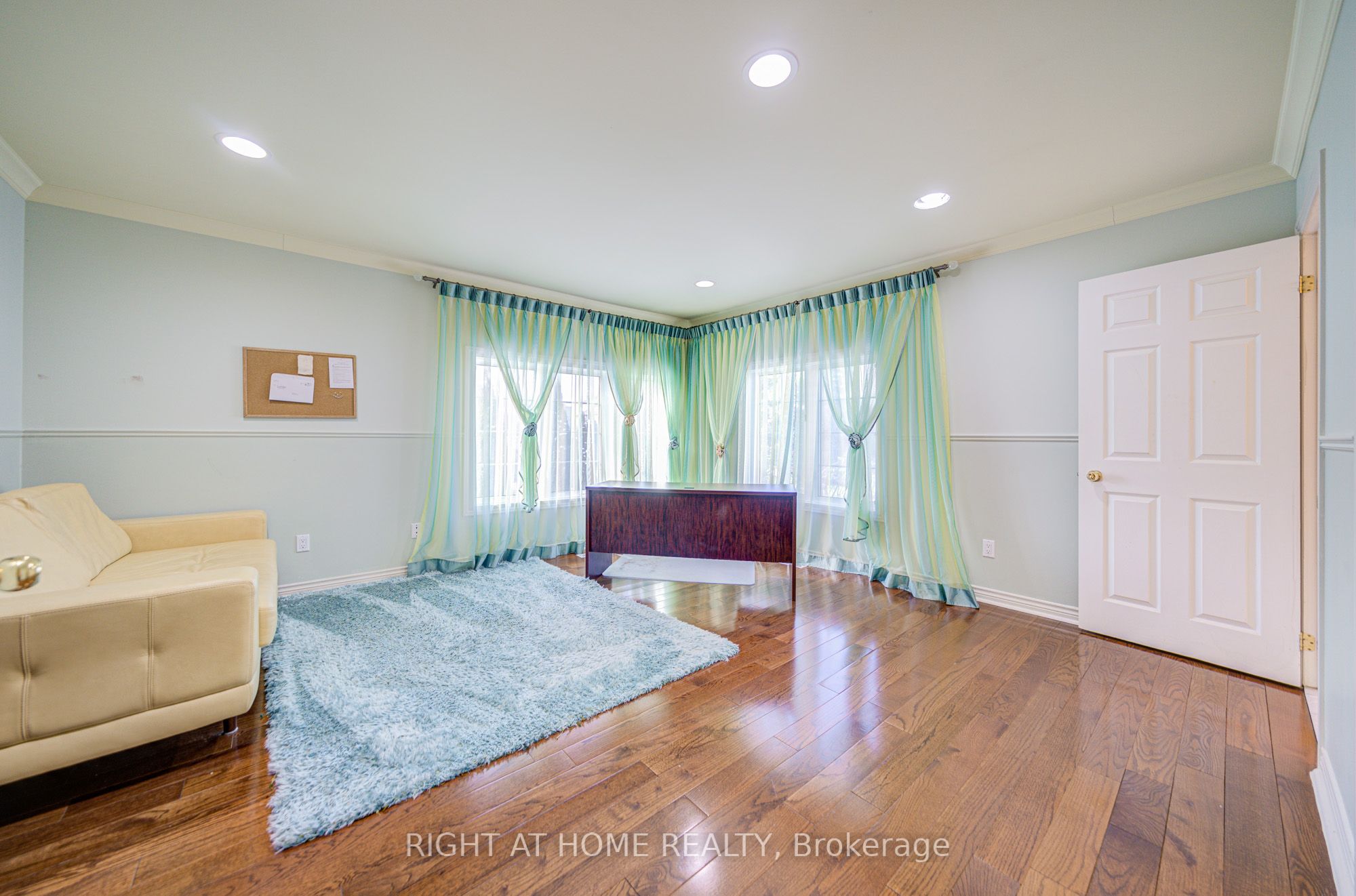 49 Arjay Crescent Property Photo 46
