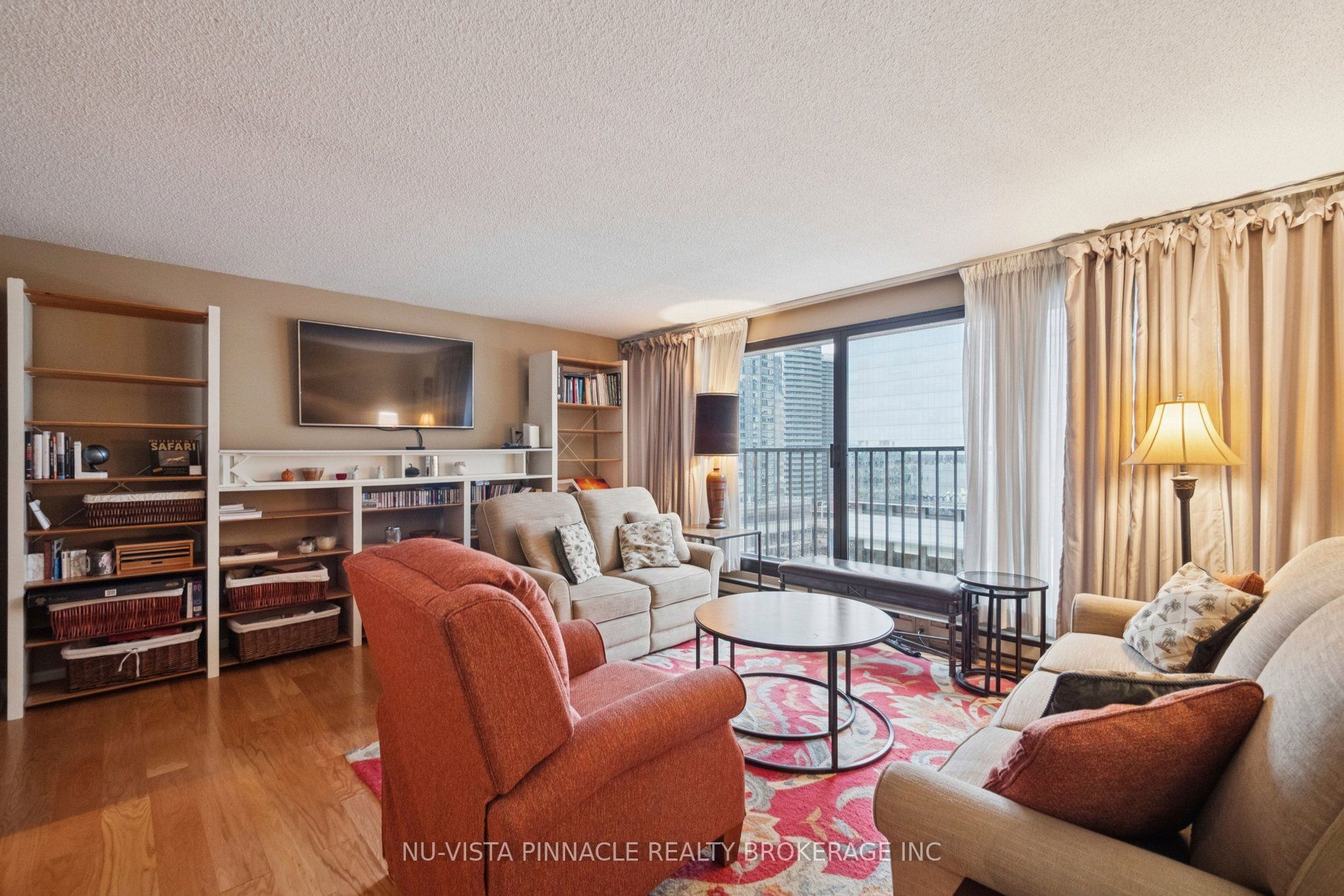 55 Harbour Square 1418 Property Photo 13