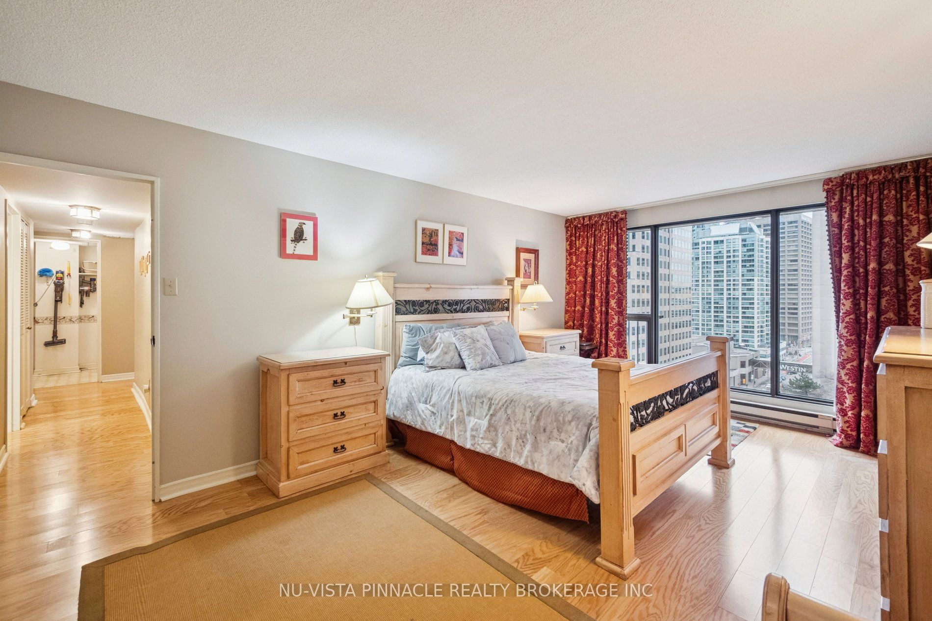 55 Harbour Square 1418 Property Photo 28