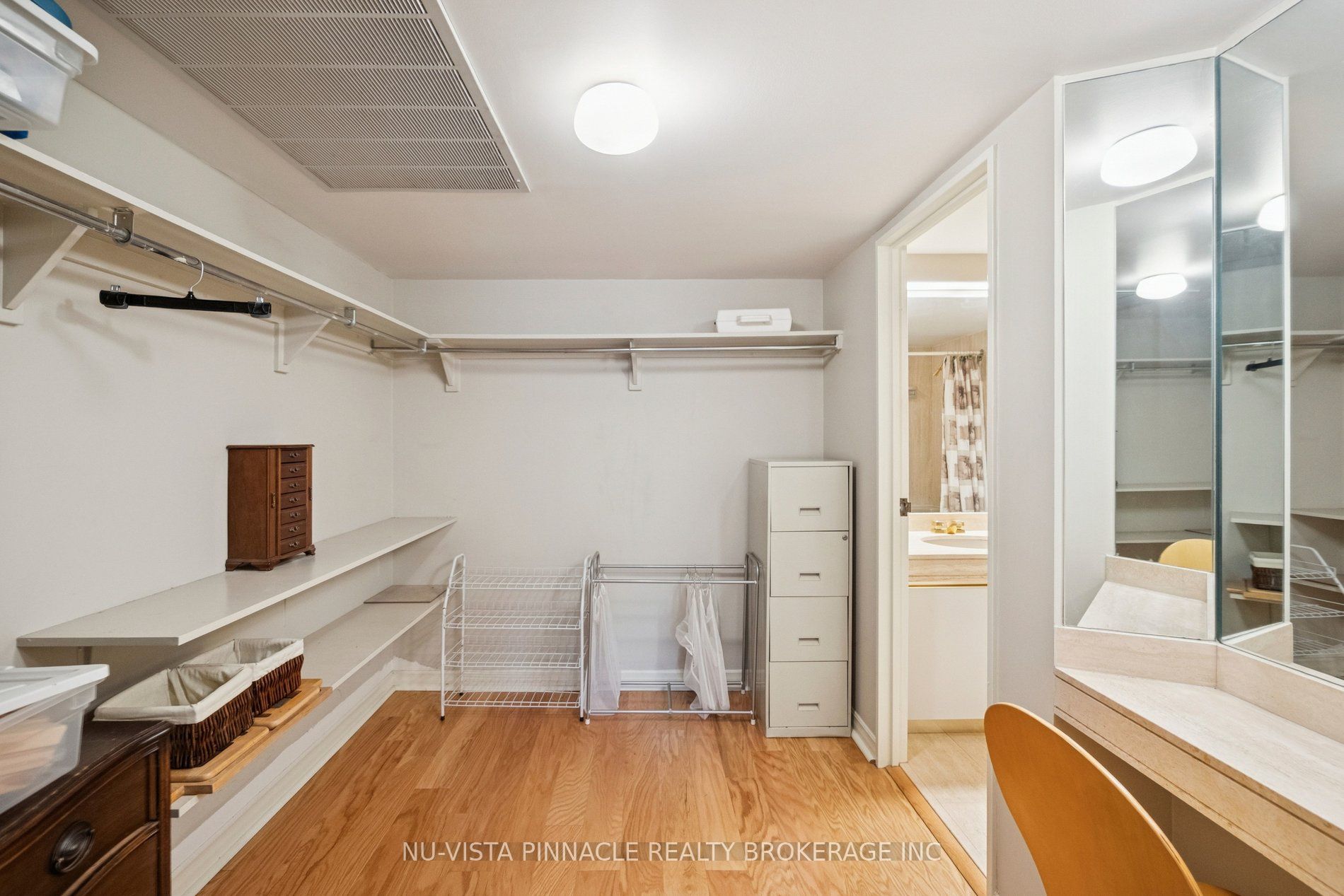 55 Harbour Square 1418 Property Photo 31