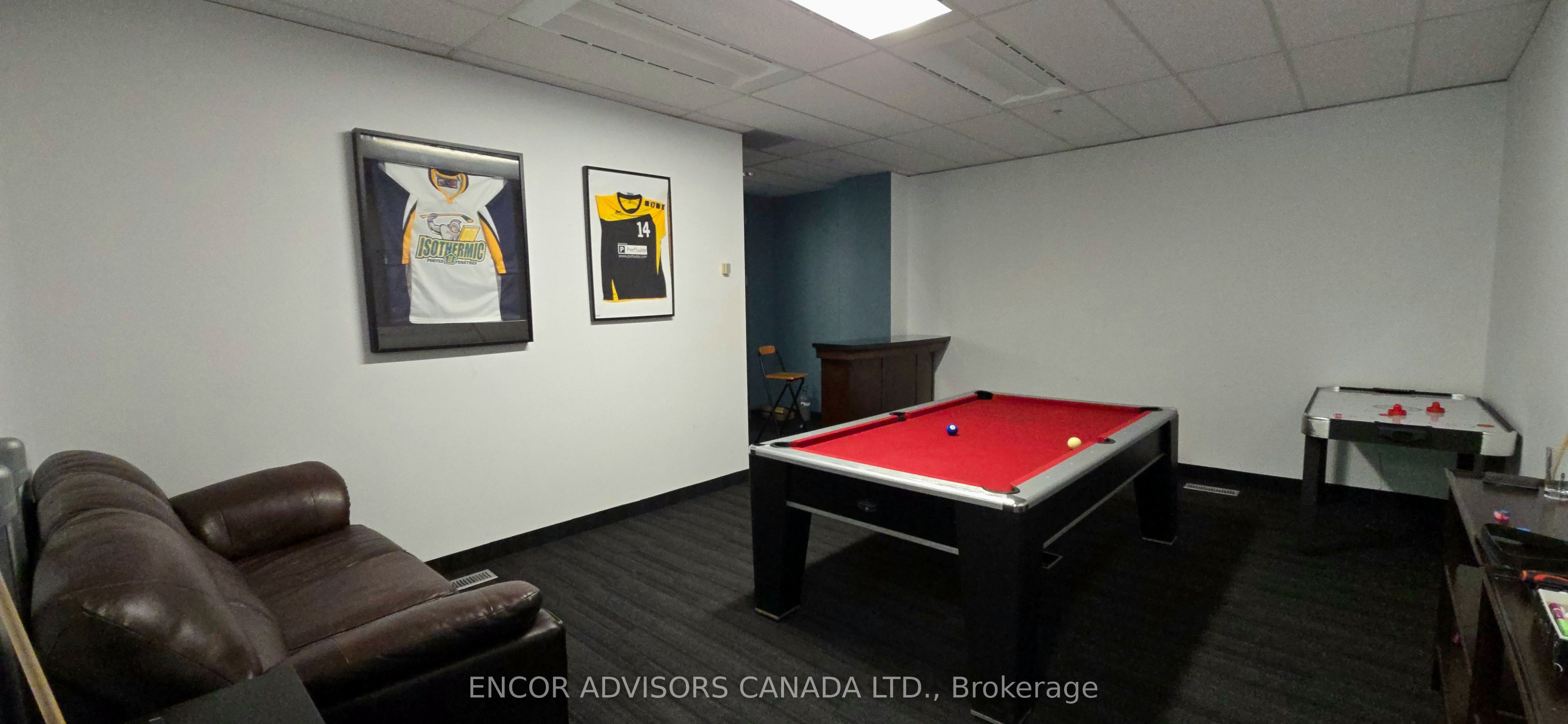36 York Mills Road Property Photo 5