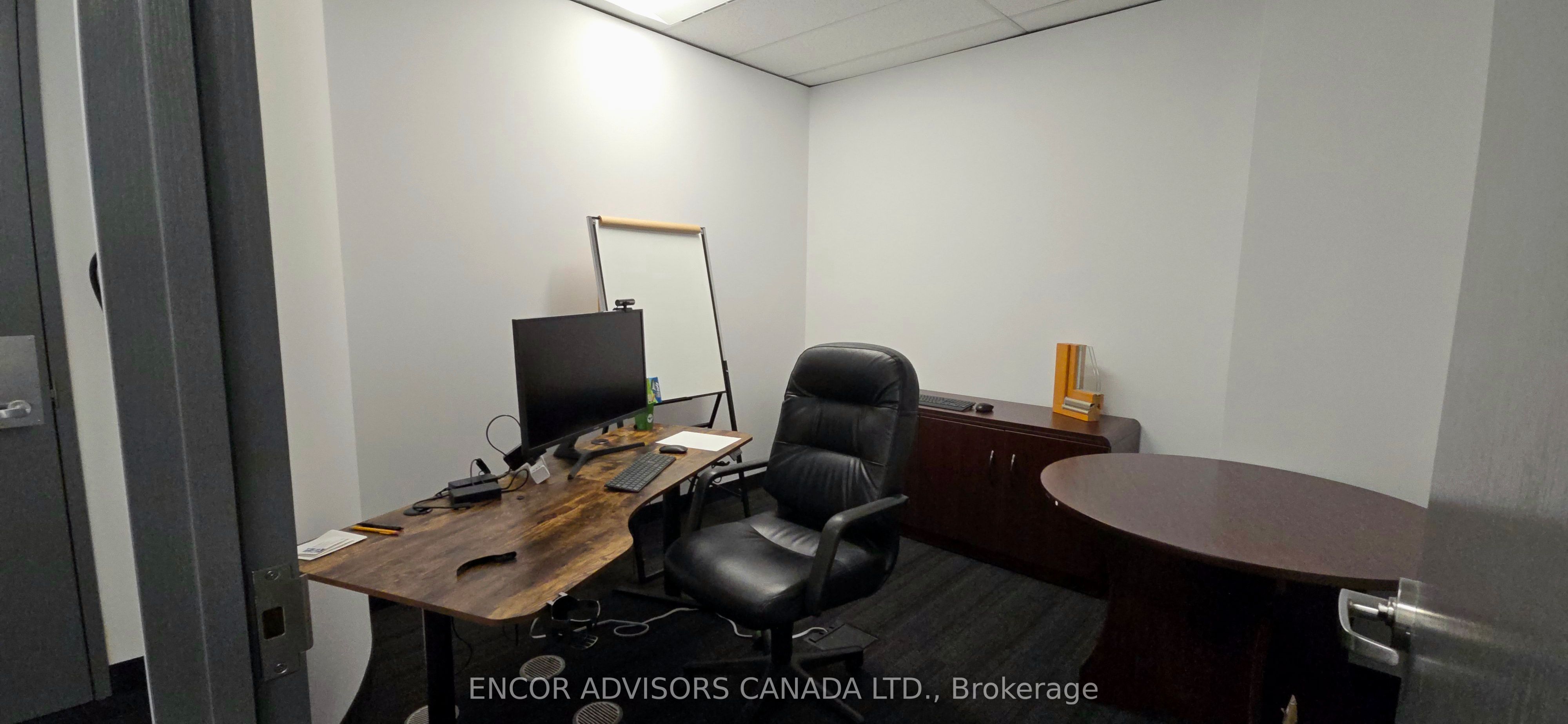 36 York Mills Road Property Photo 7