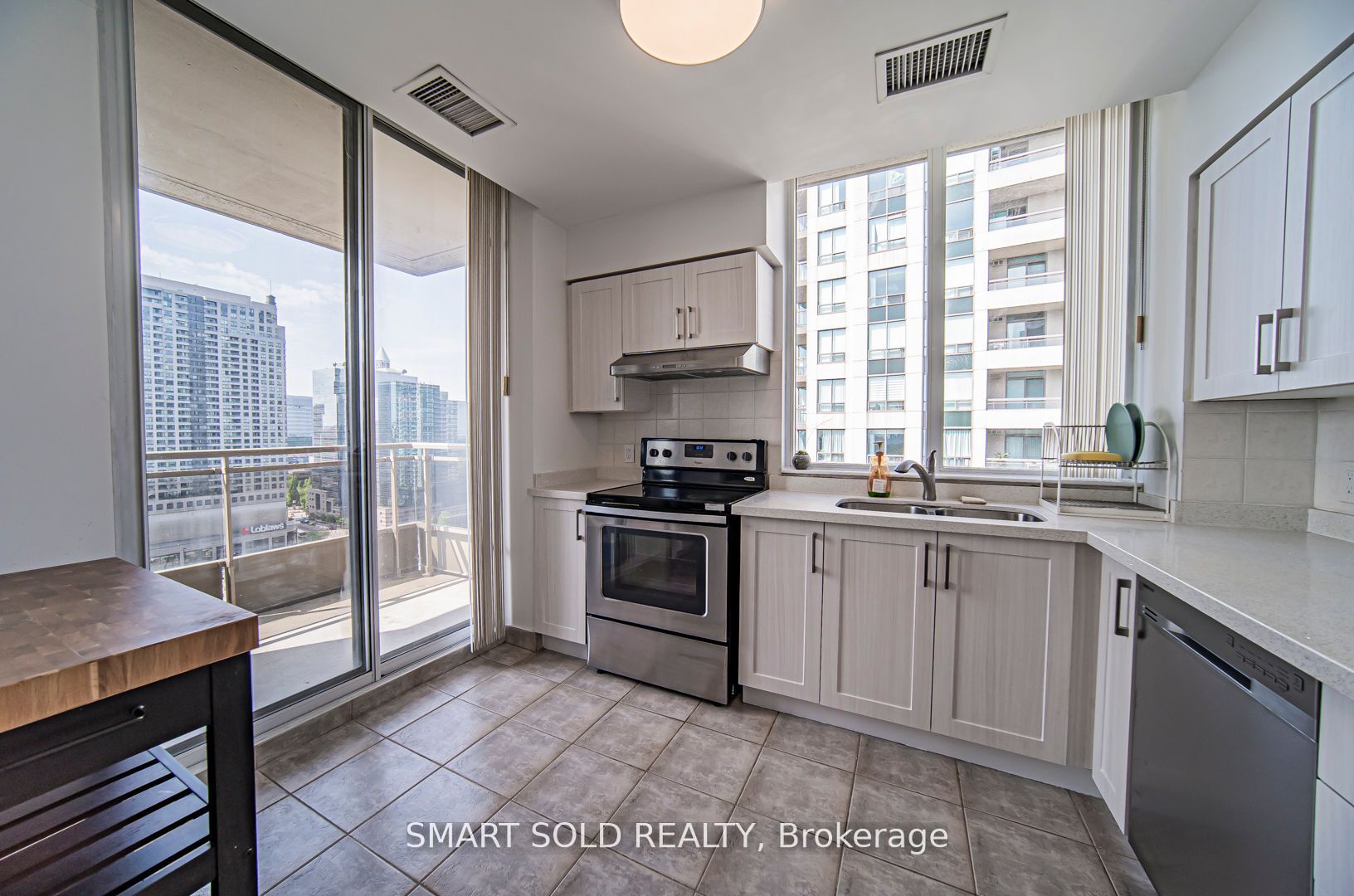 256 Doris Avenue Ph210 Property Photo 13