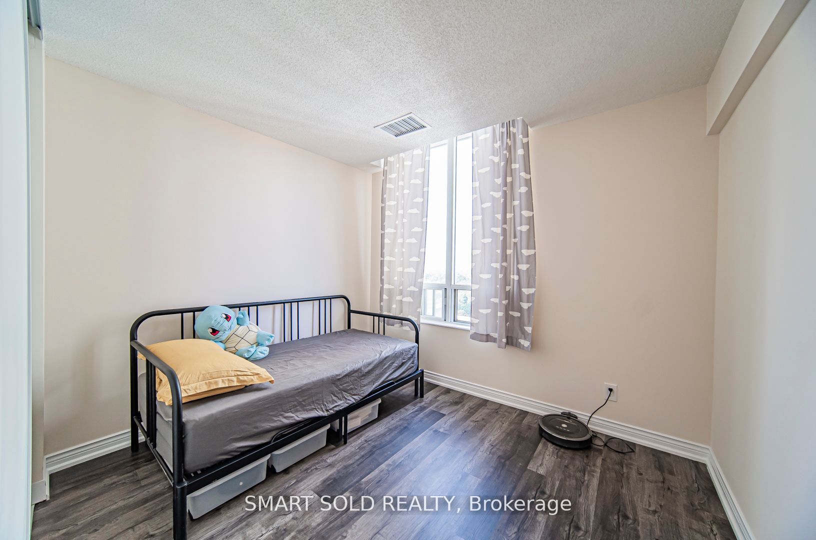 256 Doris Avenue Ph210 Property Photo 18