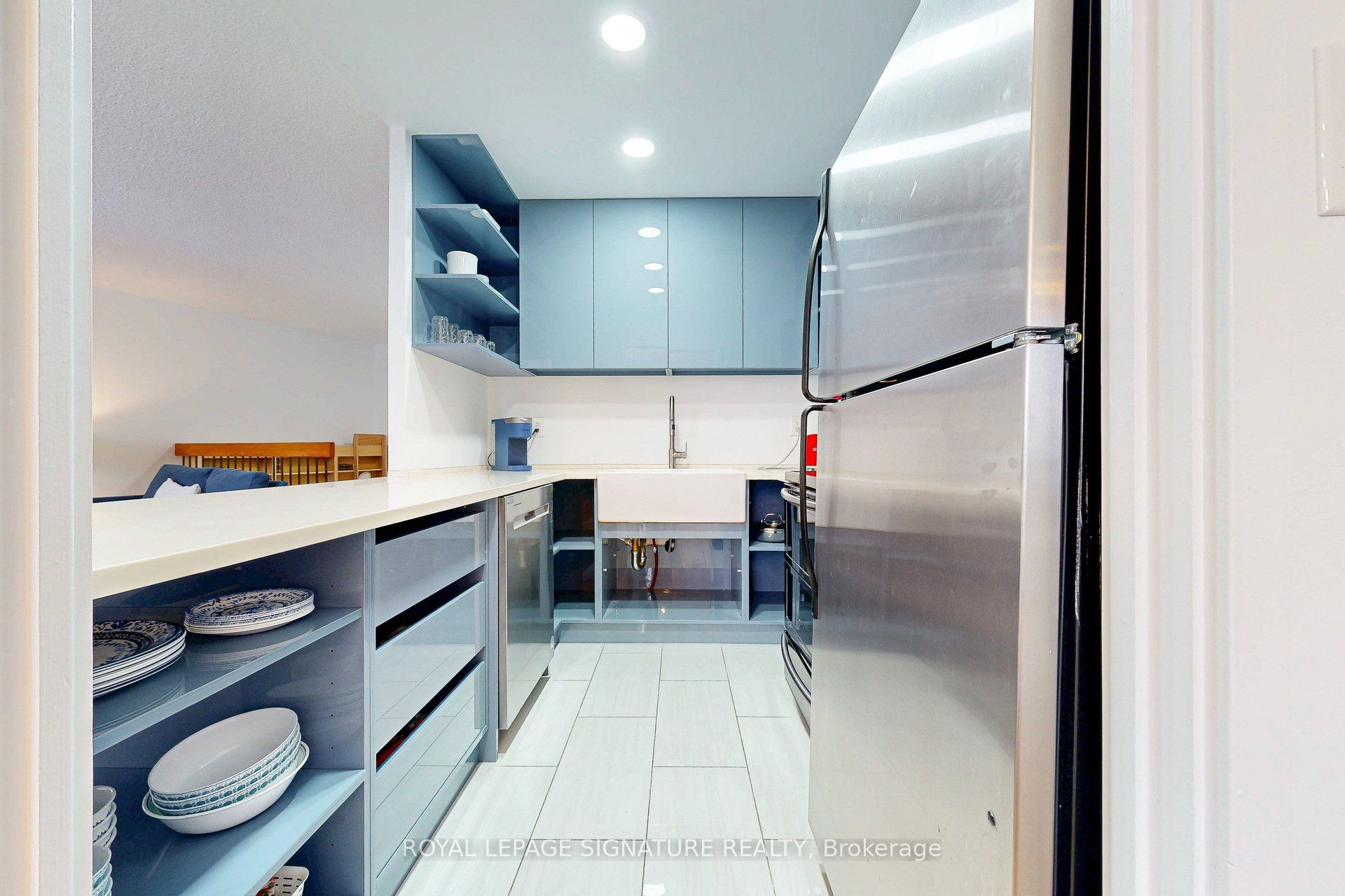 33 Harbour Square 410/204 Property Photo 11